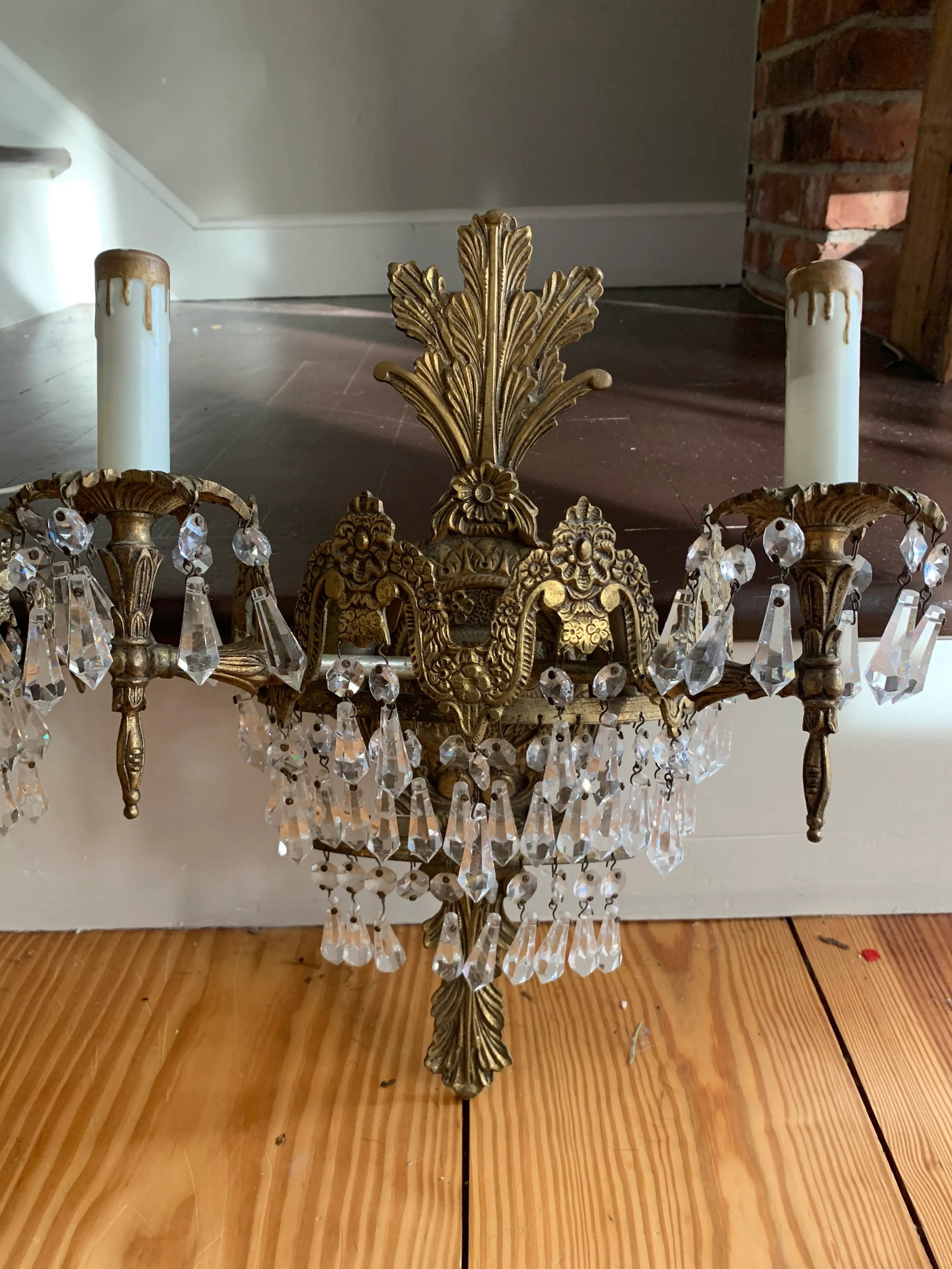 Early 20th Century French Art Deco Cut Crystal Sconces - a Pair - 7