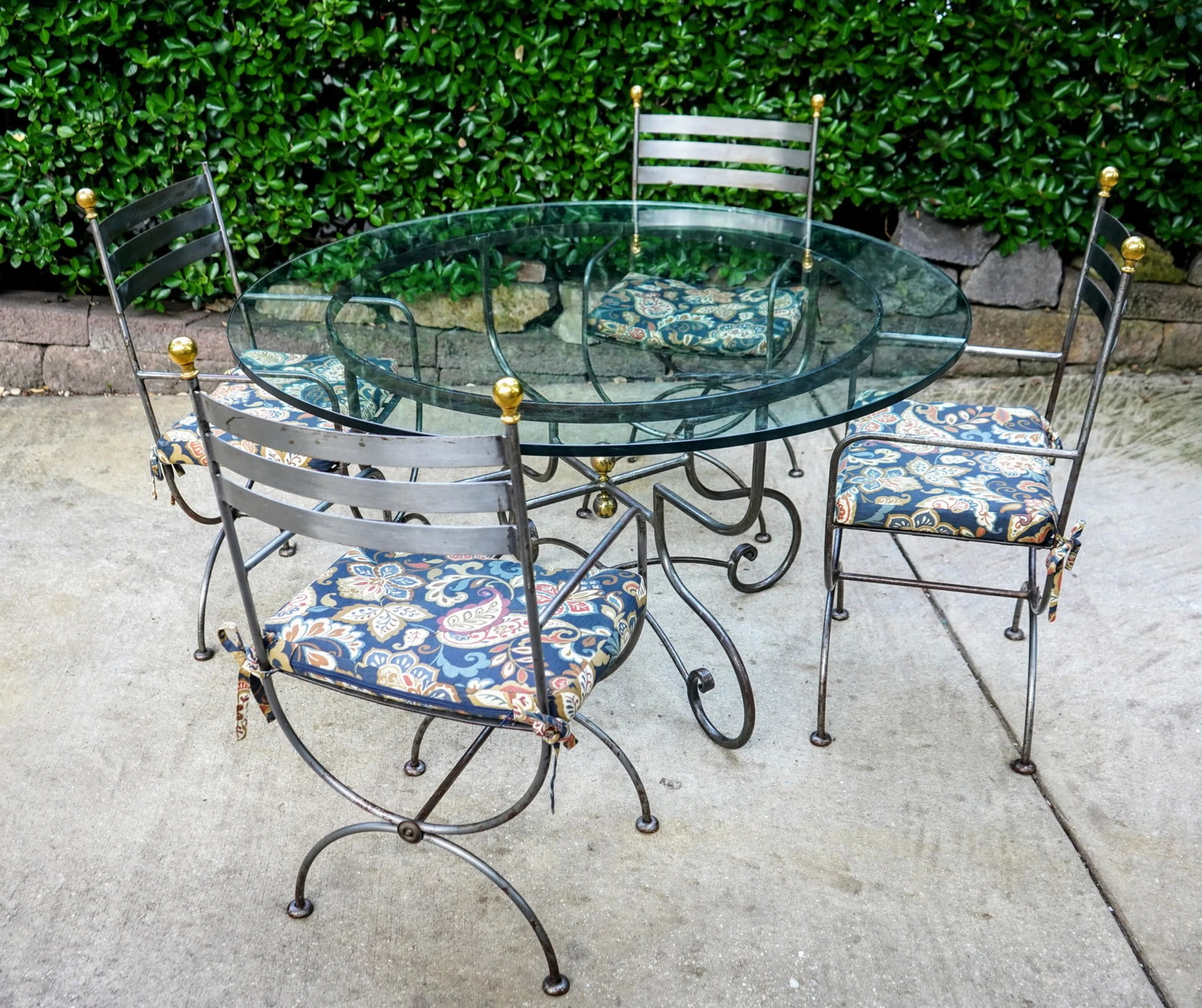 Vintage Savonarola Style Wrought Iron & Brass Round Glass Top Dining Table & 4 Campaign Chairs - 13