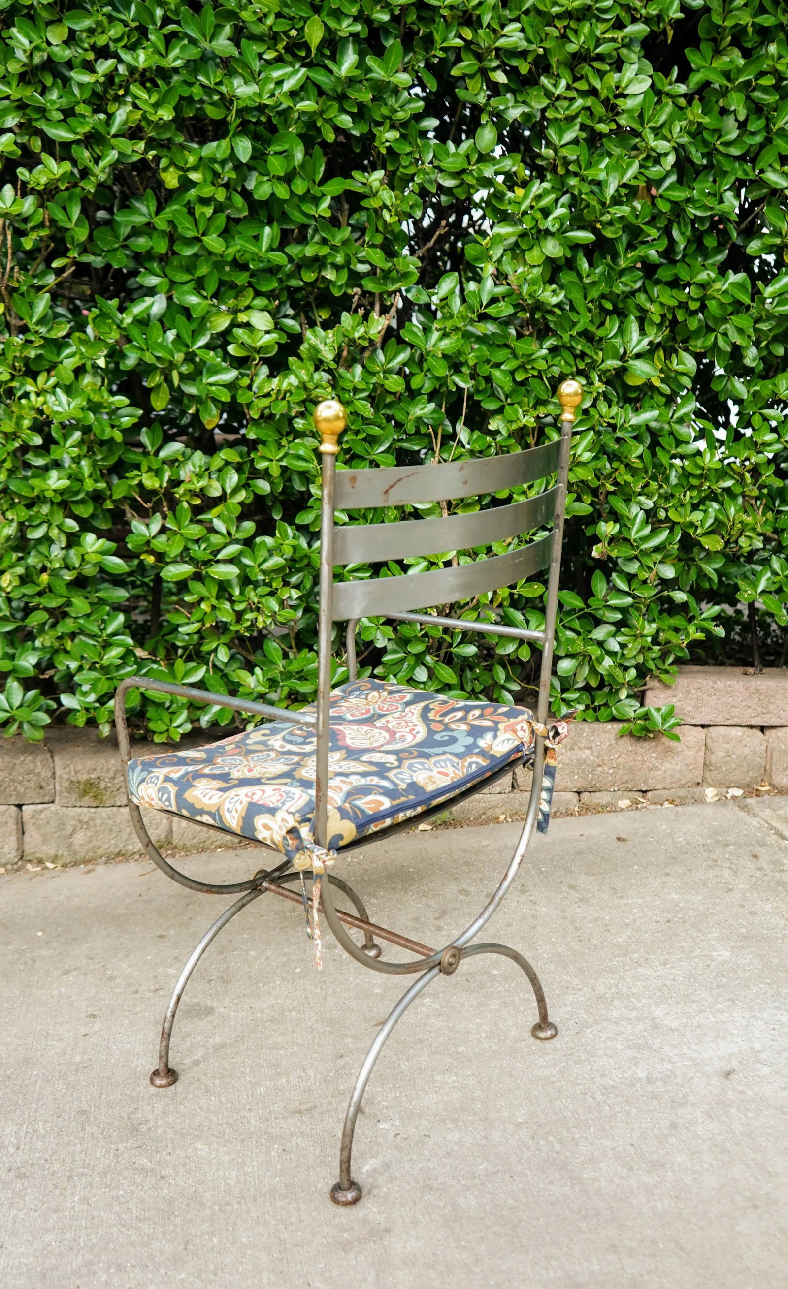 Vintage Savonarola Style Wrought Iron & Brass Round Glass Top Dining Table & 4 Campaign Chairs - 5