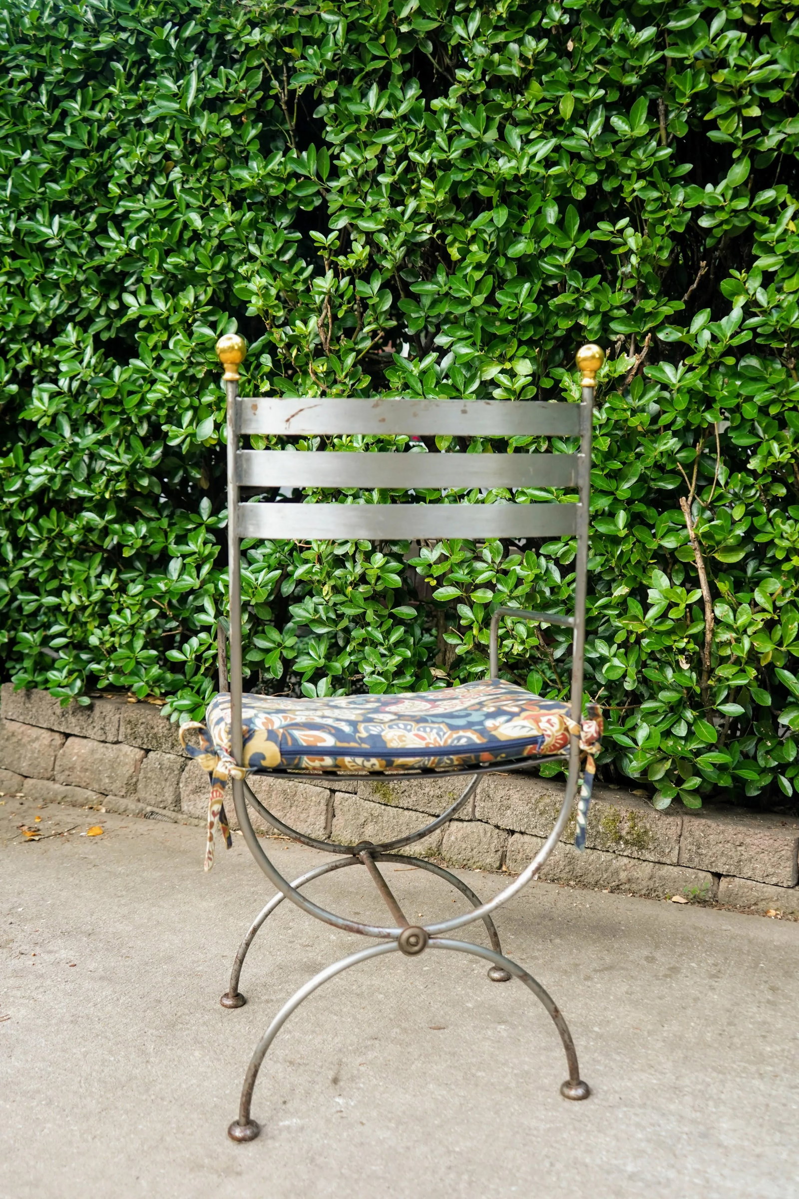 Vintage Savonarola Style Wrought Iron & Brass Round Glass Top Dining Table & 4 Campaign Chairs - 6