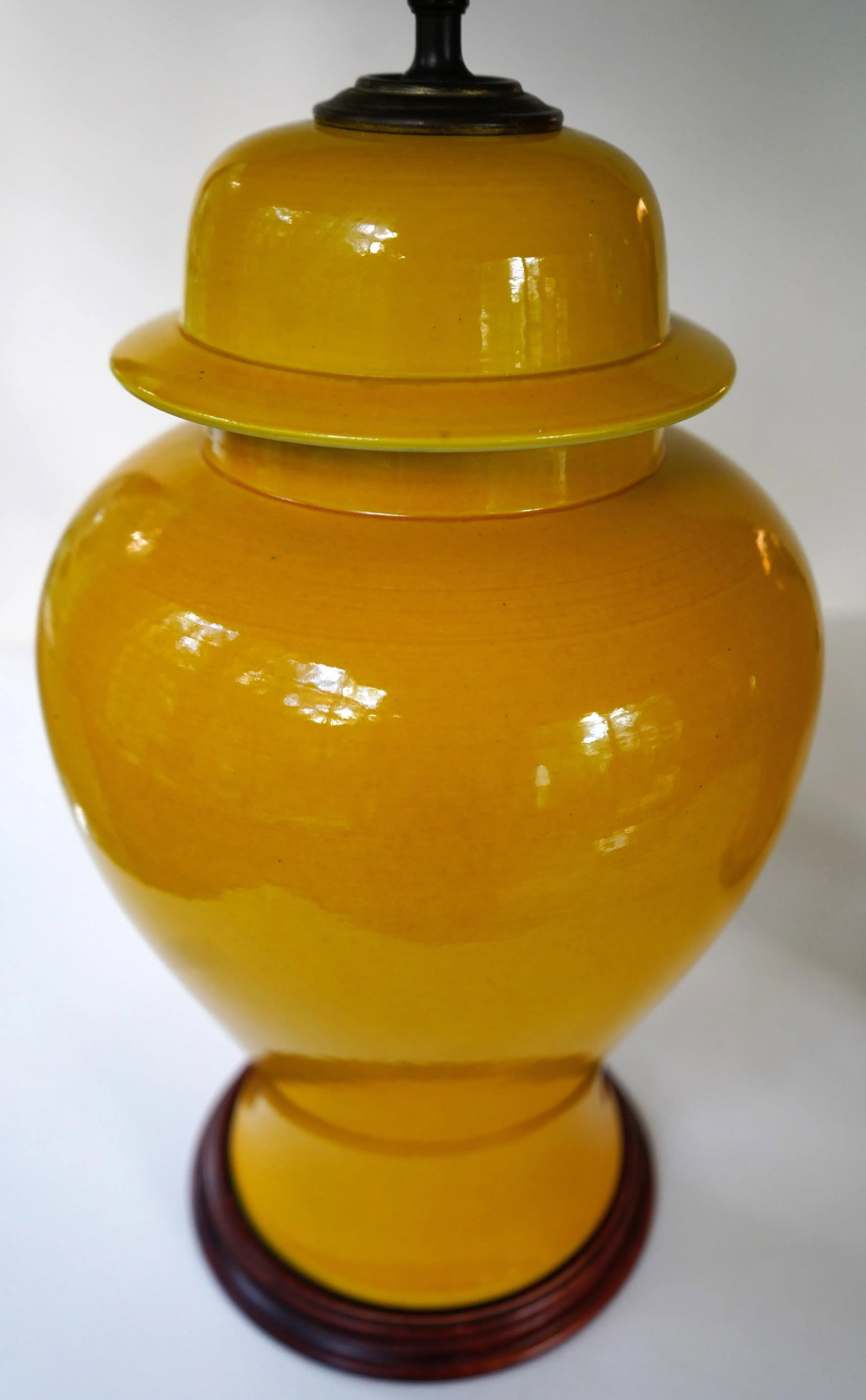 Mid Century Marigold Yellow Ginger Jar Lamps With Matching Finials - a Pair - 5