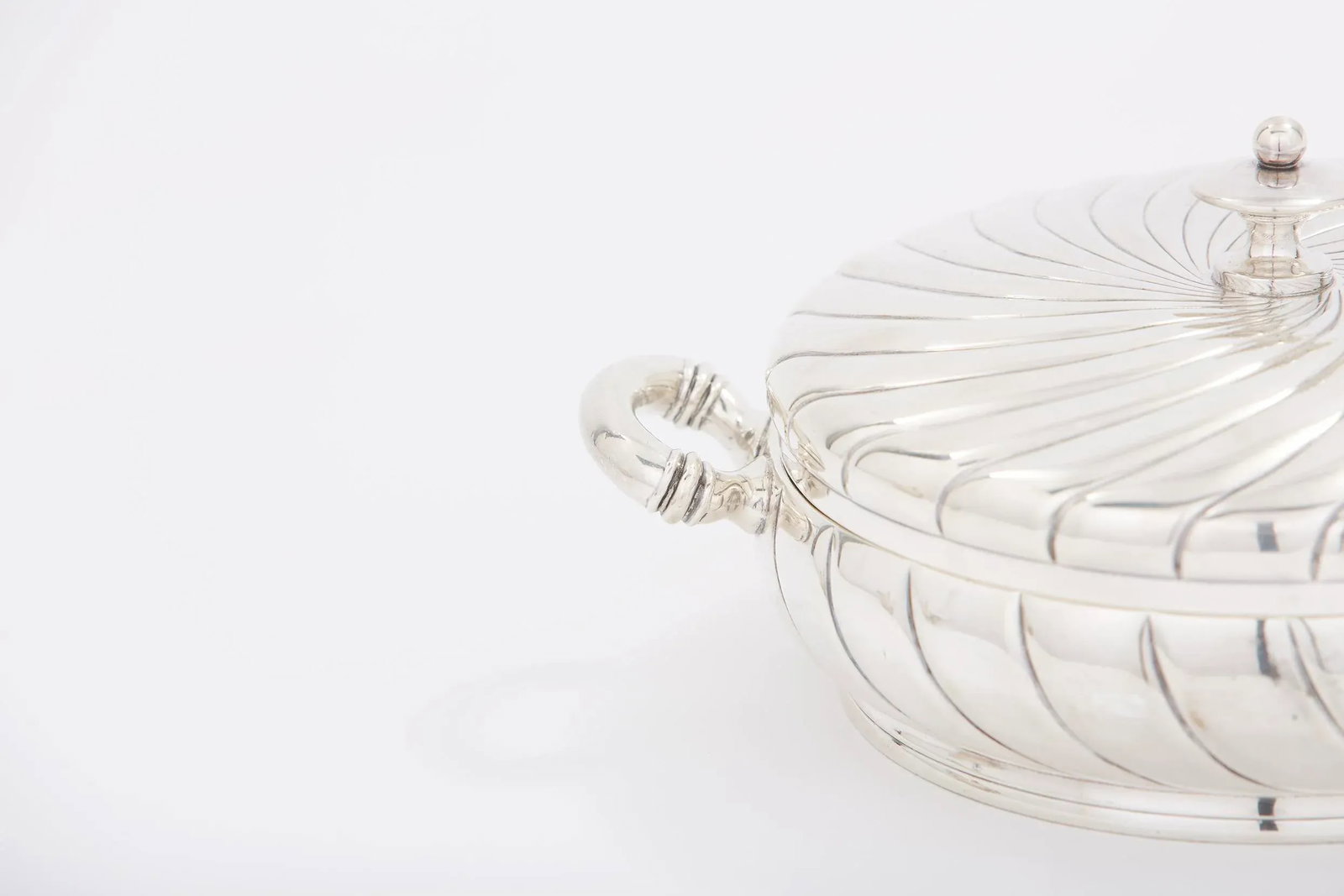 Early 20th Silverplate Tableware Covered Dish - 3