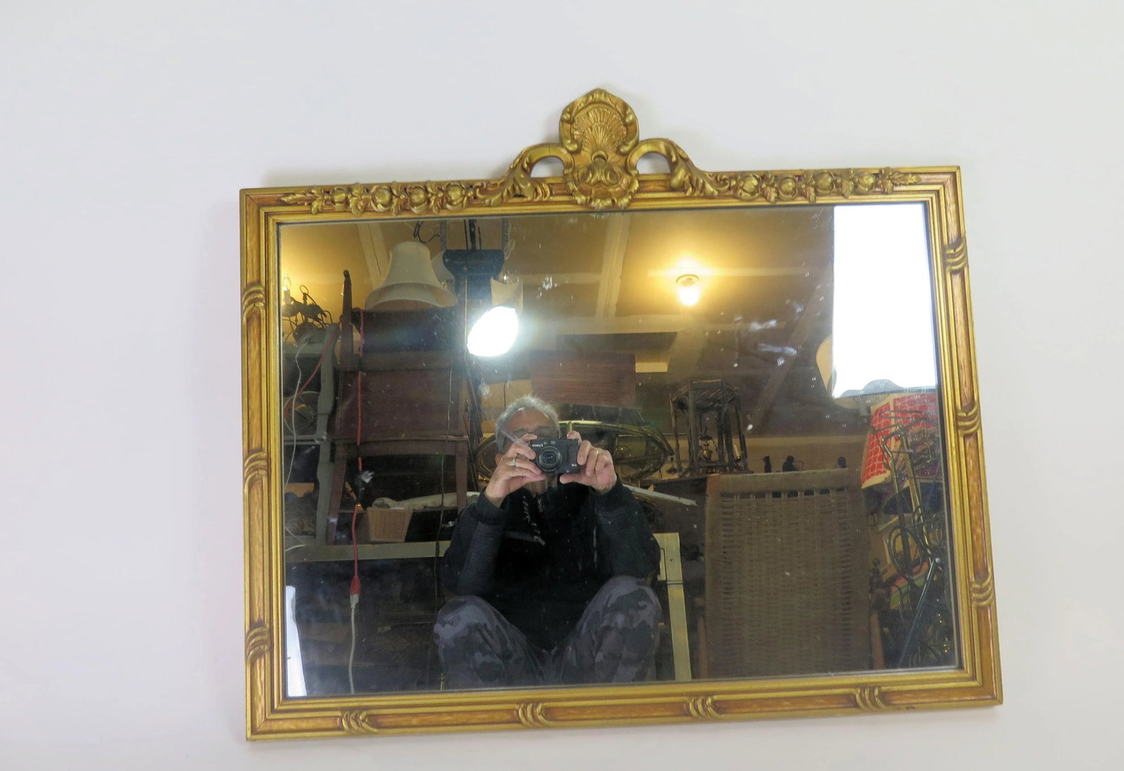 Early 20th Century Louis XV Rococo-Style Gold Leaf Mirror - 5