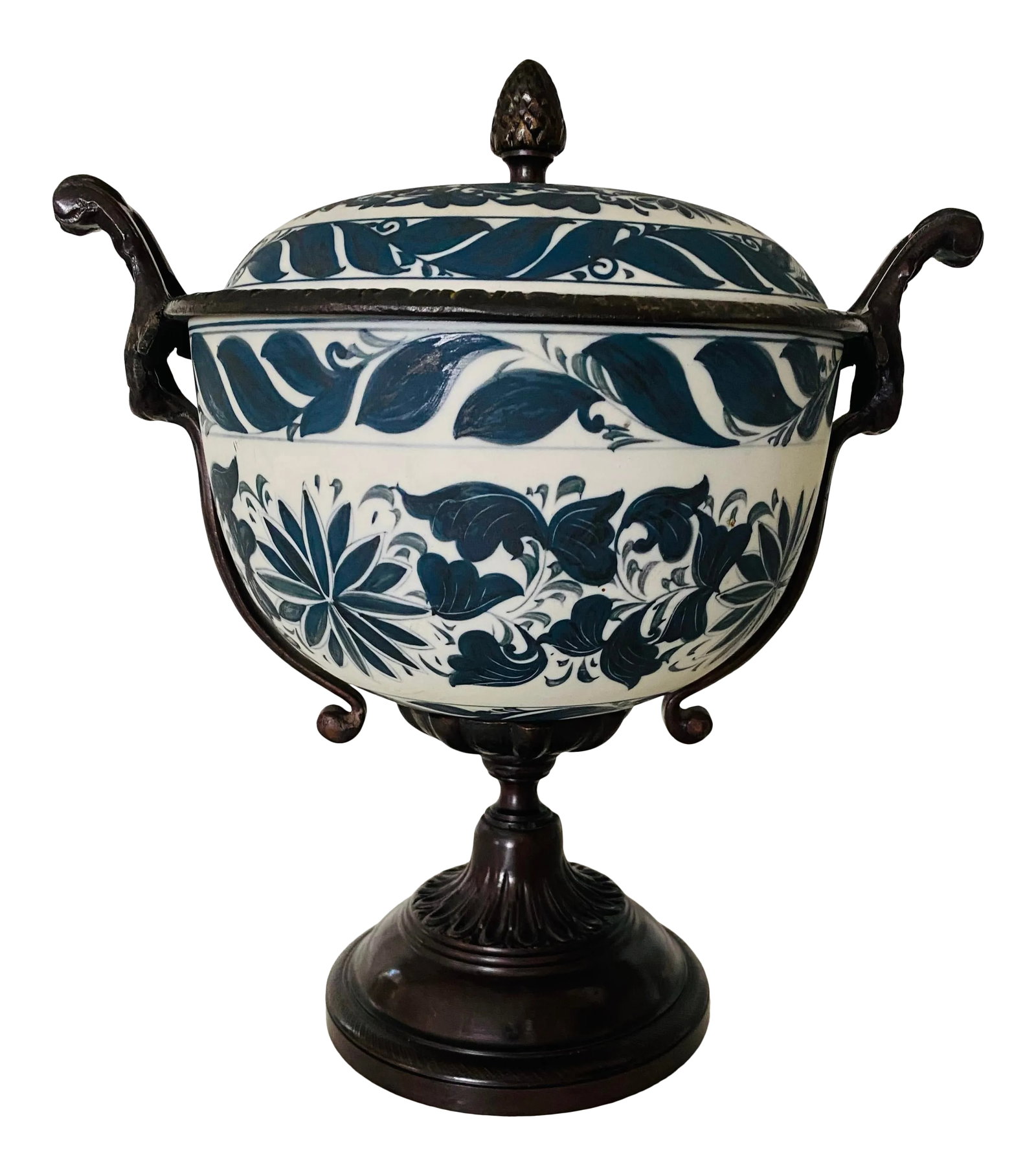 Vintage Neoclassic 14" Bronze and Bisque Porcelain Lidded Urn by Maitland Smith: Fabulous Maitland Smith Bisque Porcelain Urn encased in Bronze Metal dating to the 1990's. The most beautiful shade of blue/black on a field of off-white/oatmeal. Rich matte coloration, great neoclass
