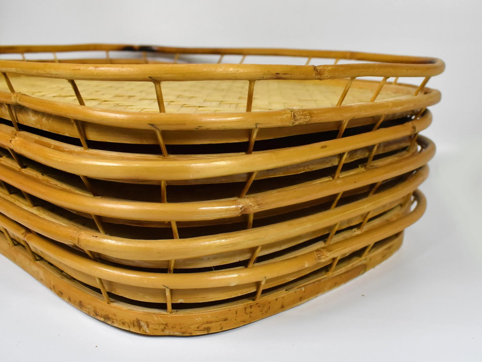 Vintage Mid-Century Woven Rattan Stacking Serving Tiki Trays- Set of 6 - 5