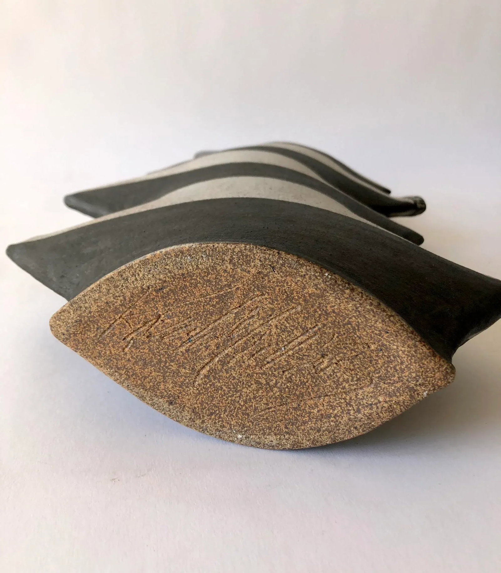 1980s Kazuko Matthews Stoneware Post Modern California Studio Zig Zag Tea Pot With Lid - 8