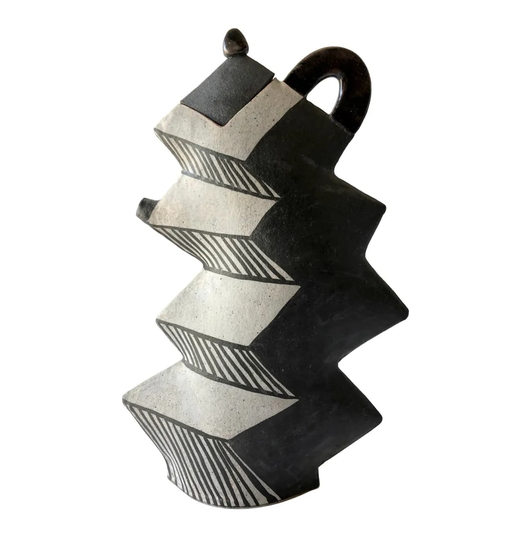 1980s Kazuko Matthews Stoneware Post Modern California Studio Zig Zag Tea Pot With Lid - 9