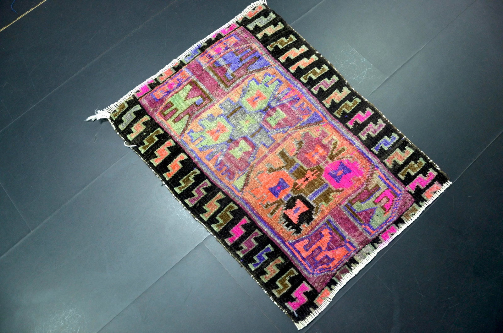 Vintage Multicolor Turkish Small Rug - 4