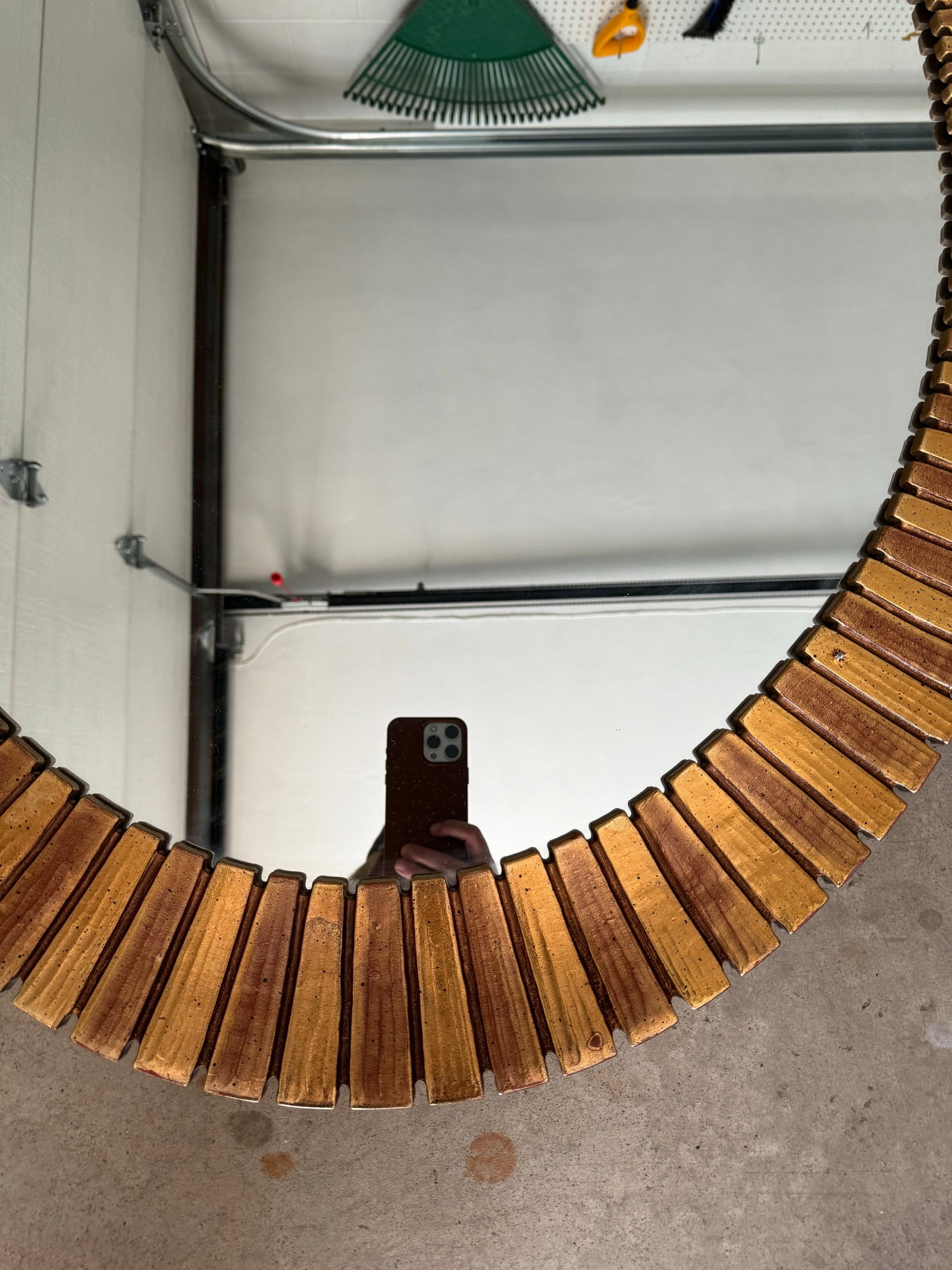 Vintage Hollywood Regency Eyelash Mirror - 7