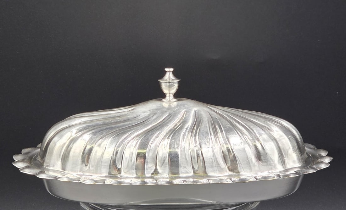 Mid 20th Century Sheffield Victorian Style Silver Plated Spiral Covered Butter Dish W/ Glass Insert - 2