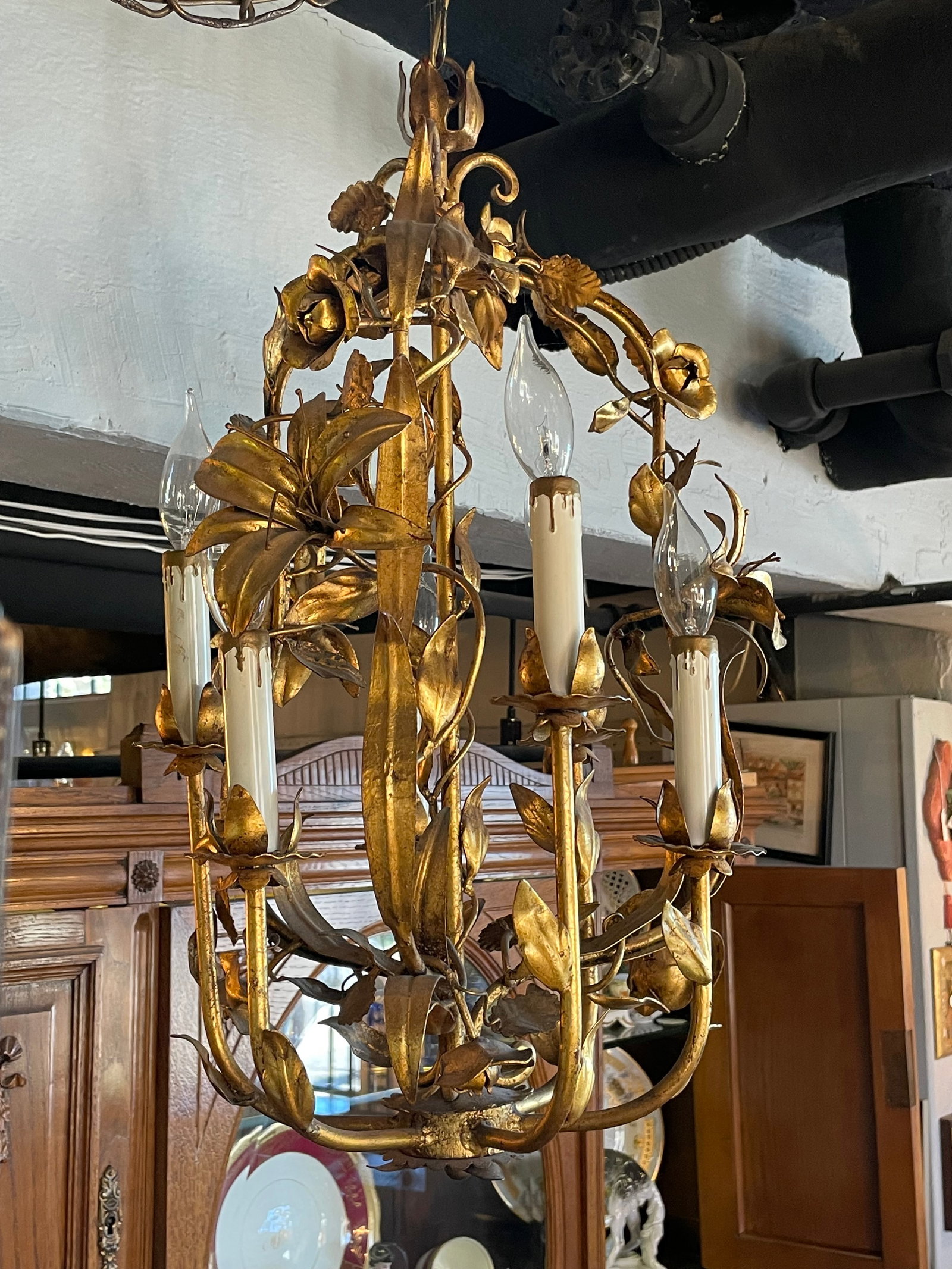 Vintage 1960s Italian Mid Century Hollywood Regency Six Light Gilt Floral Chandelier - 10