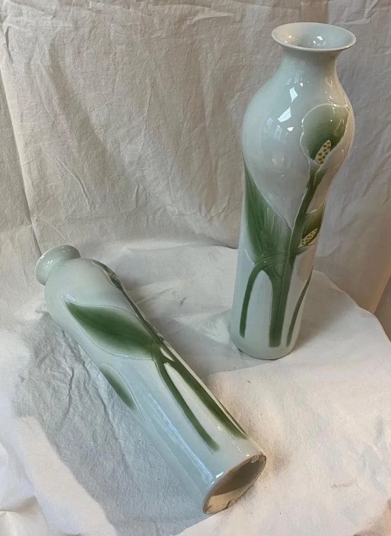 Maitland Smith Set of 2 Hand Painted Vintage Vases - 7