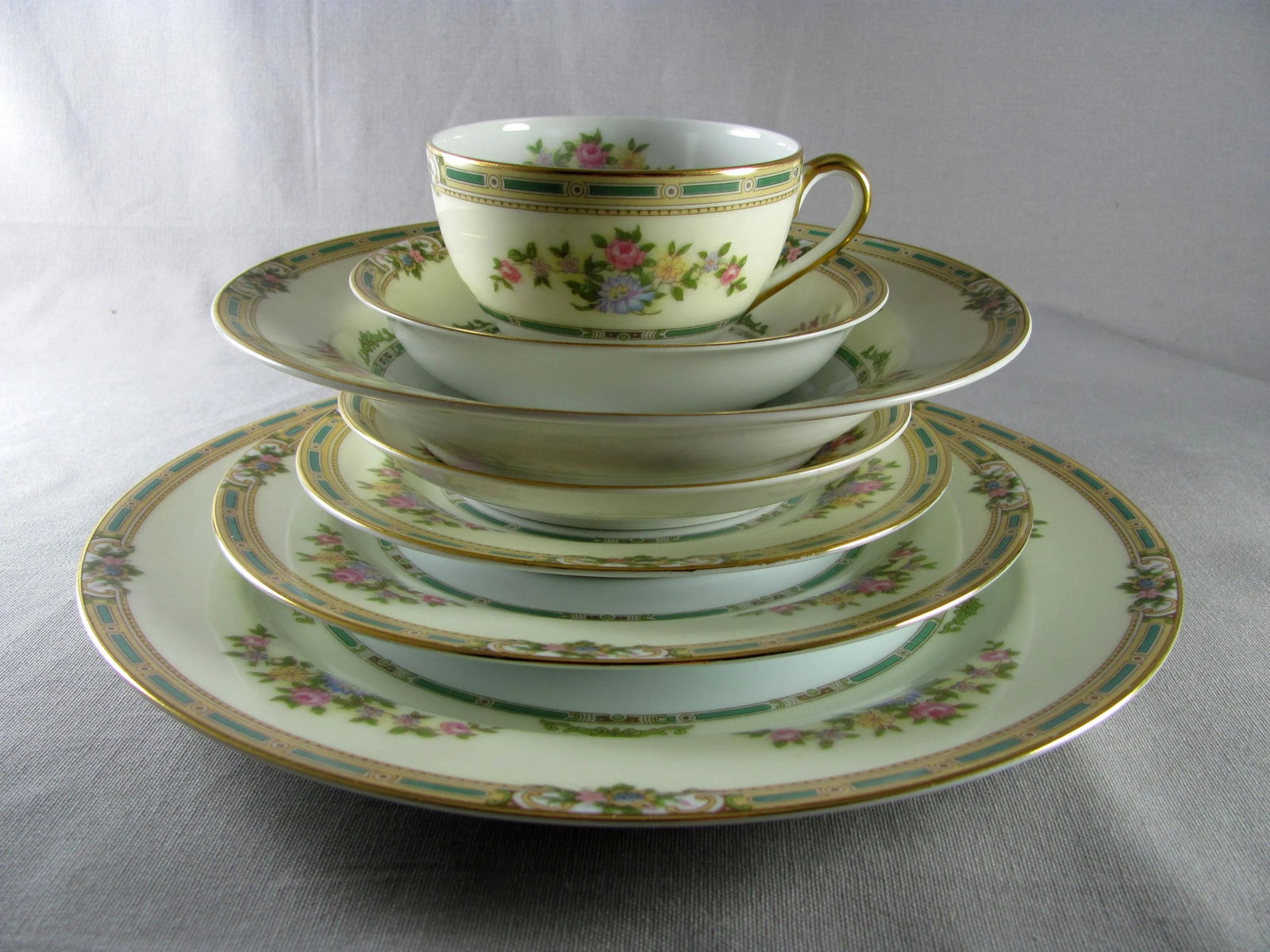 1920s Antique Noritake Alicia Floral China Service for 8 Dinnerware Set - 56 Piece - 3