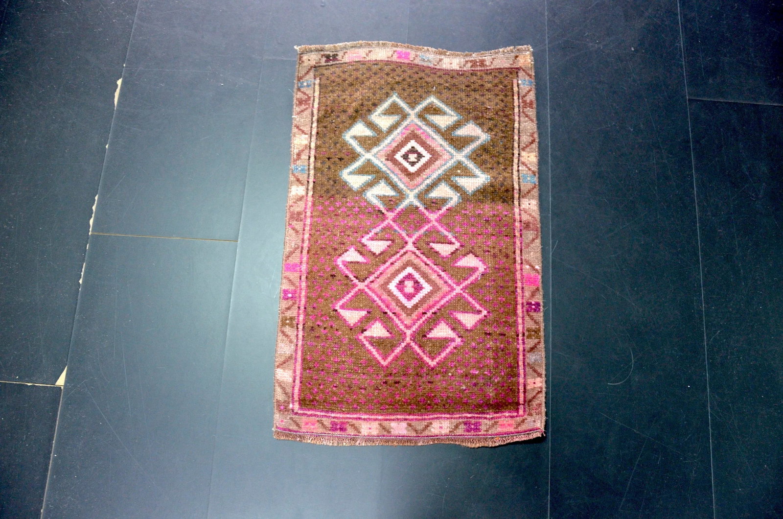 Pink and Brown Vintage Rug - 6