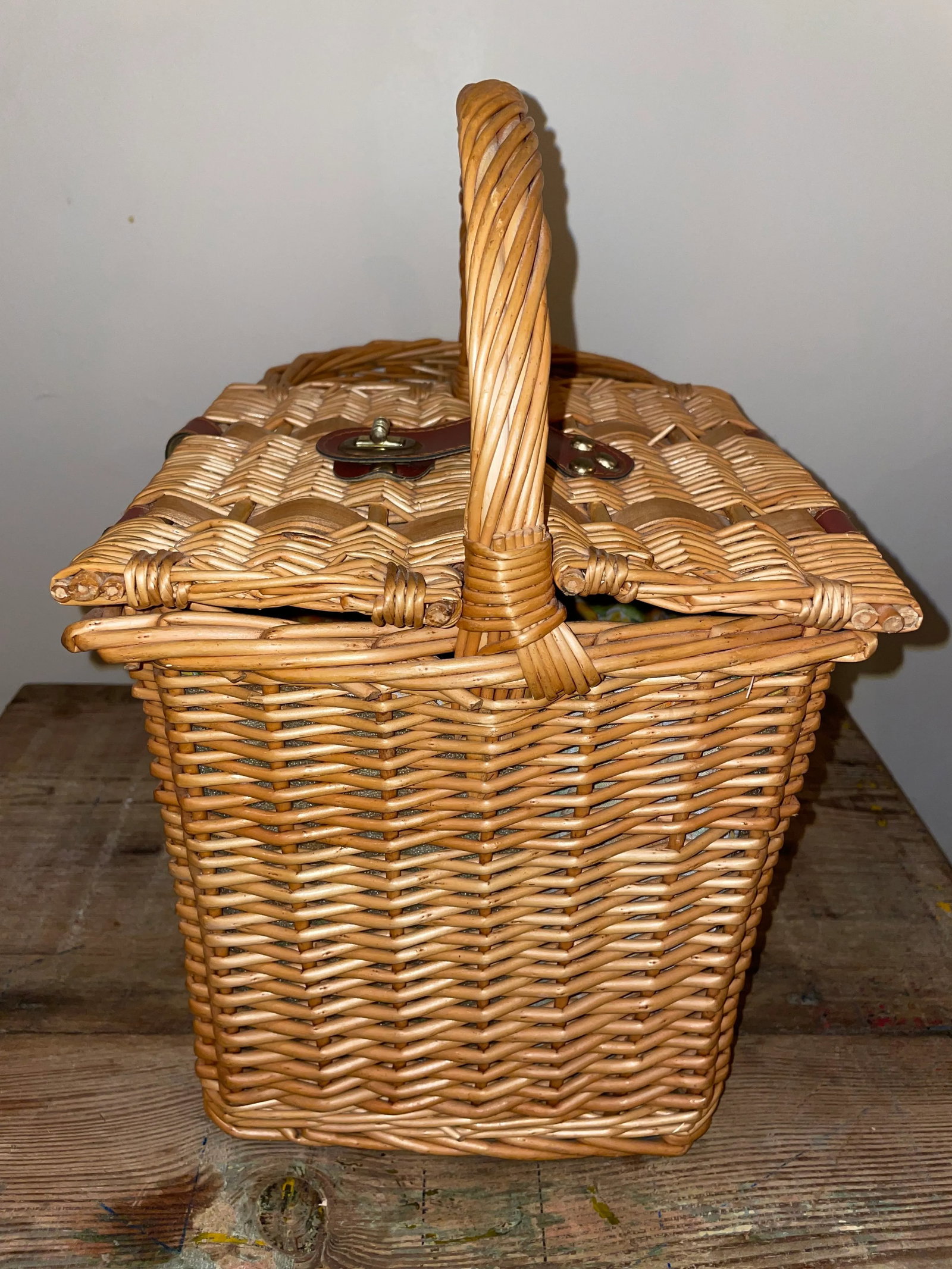 Vintage Wicker Wine & Cheese Basket- Lined - 5