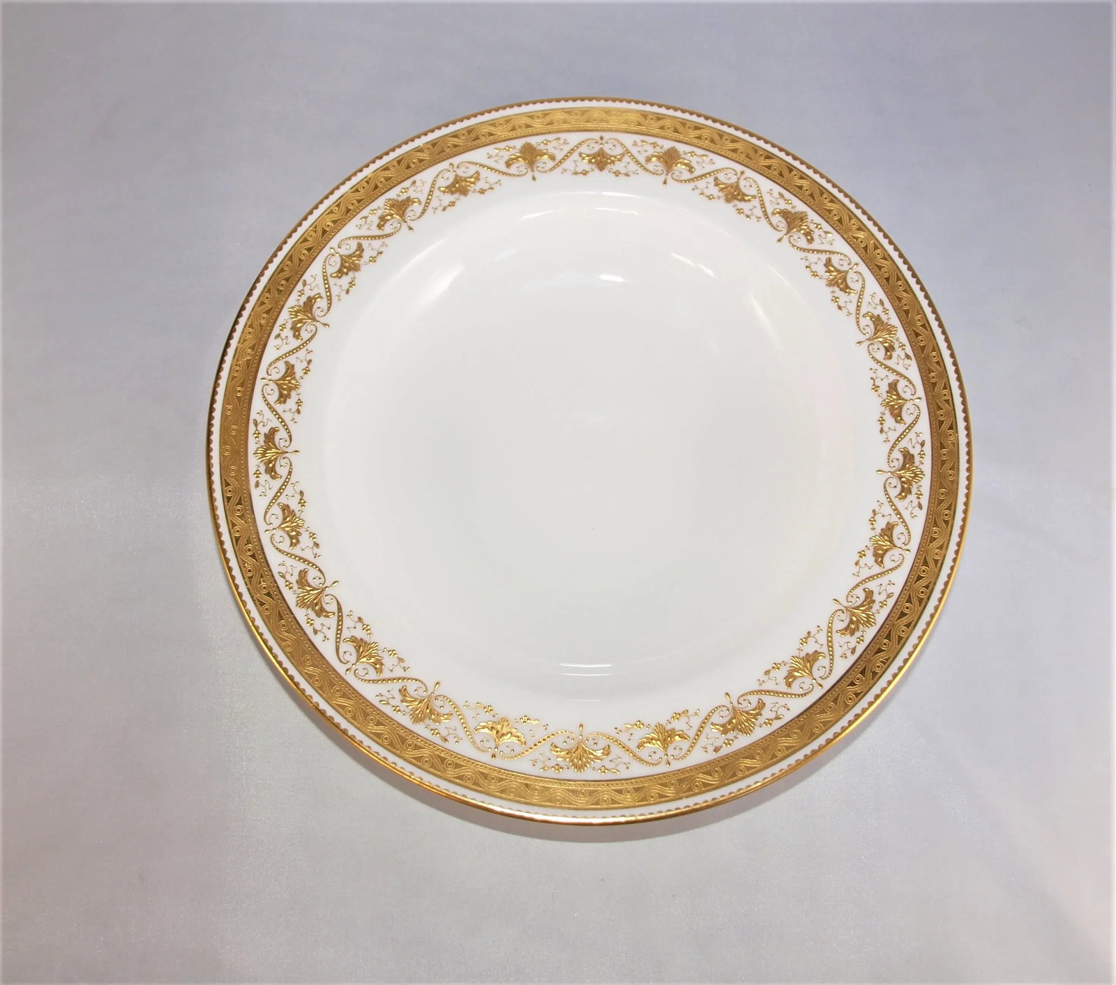 1940s Minton for Tiffany & Co. Gold Rim Soup Bowls - Set of 8 - 2