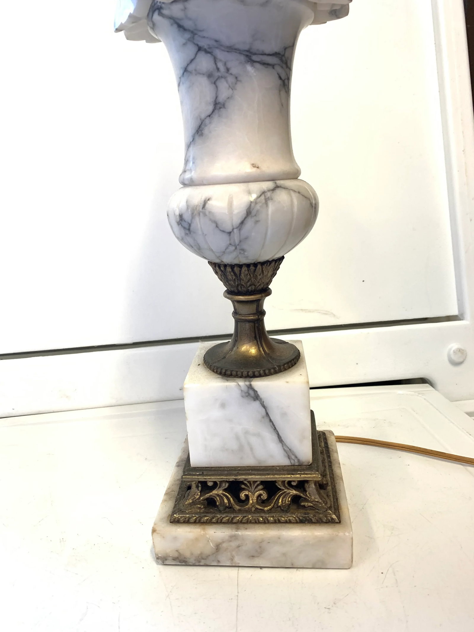 Mid 20th Century Marble & Brass Lamp - 9