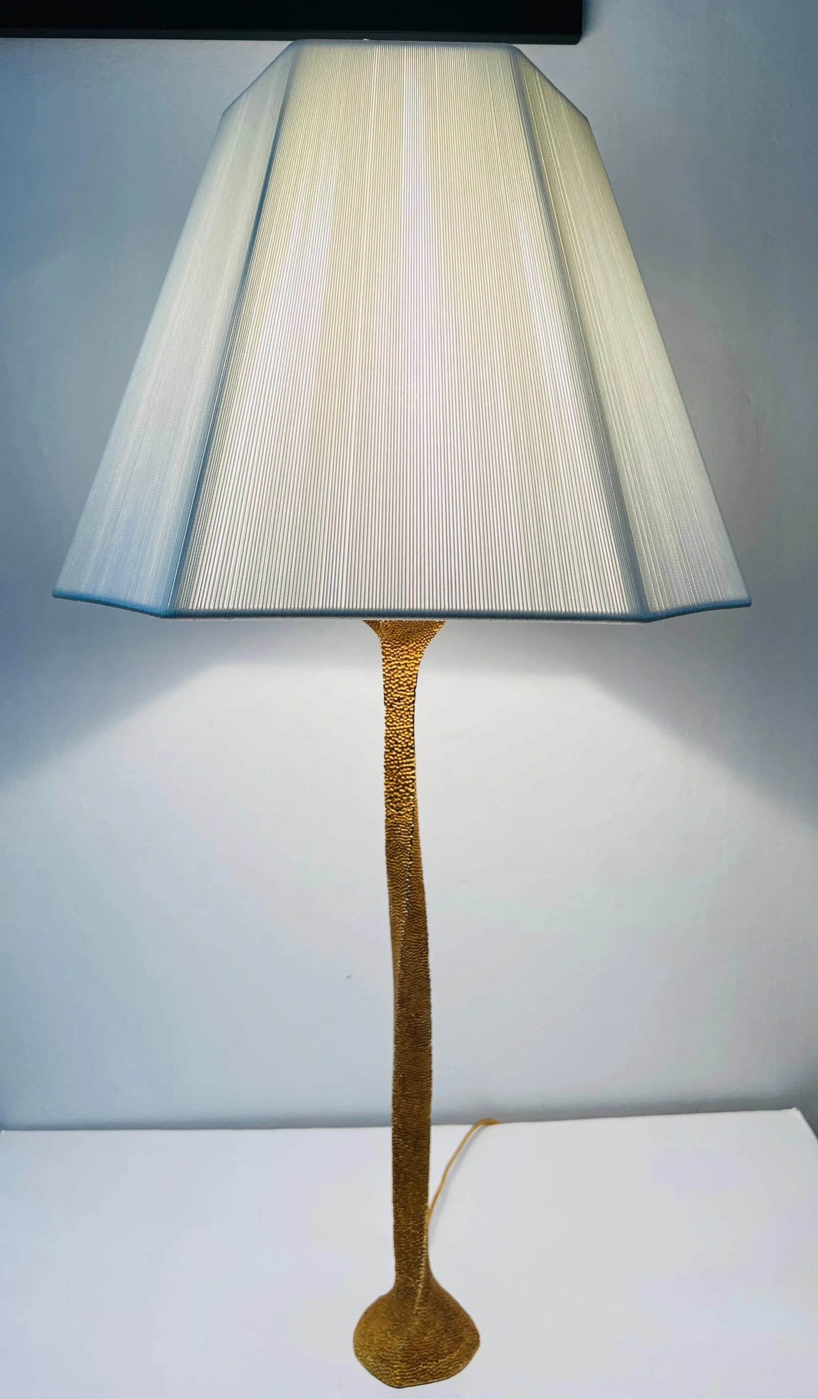 French Fondica Golden Bronze 90's Table Lamps - A Pair - 8