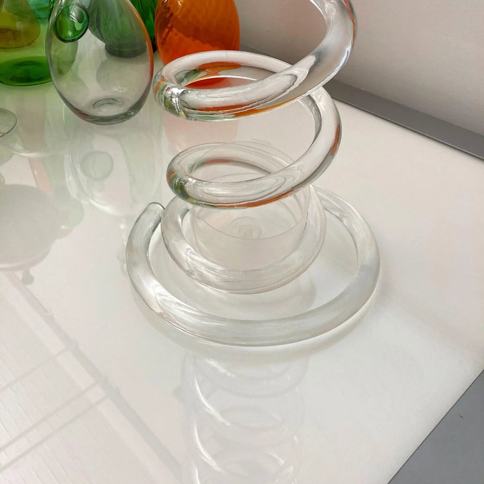 Dorothy Thorpe Lucite Umbrella Stand - 9