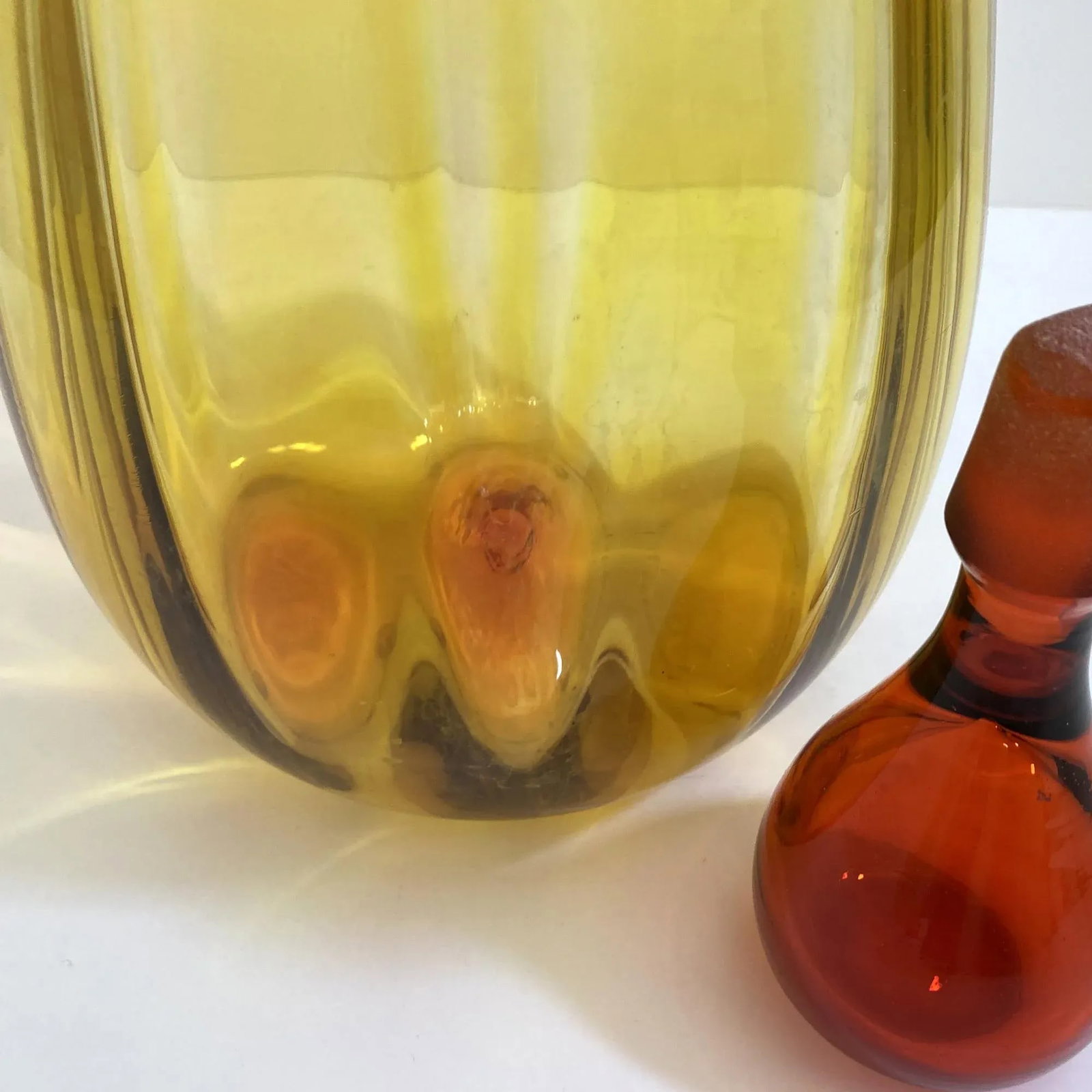 Vintage Blenko Optic Tangerine Decanter, Signed by Nickerson - 8