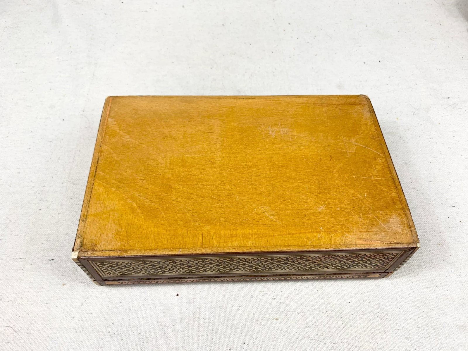 Mid 20th Century Vintage Rectangular Inlaid Mother of Pearl Jewelry Box - 12