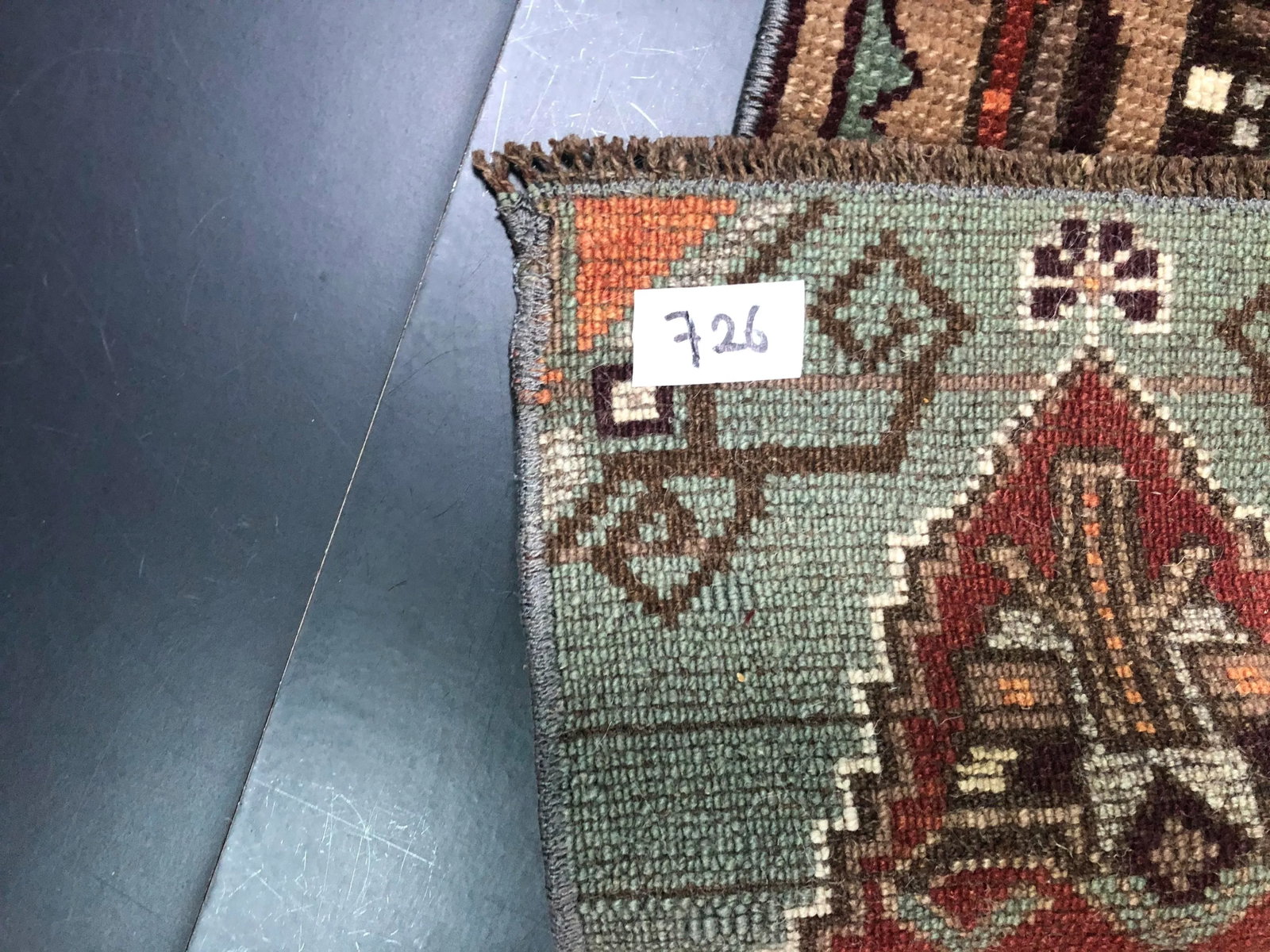 1960s Vintage Burgundy and Green Rug - 4
