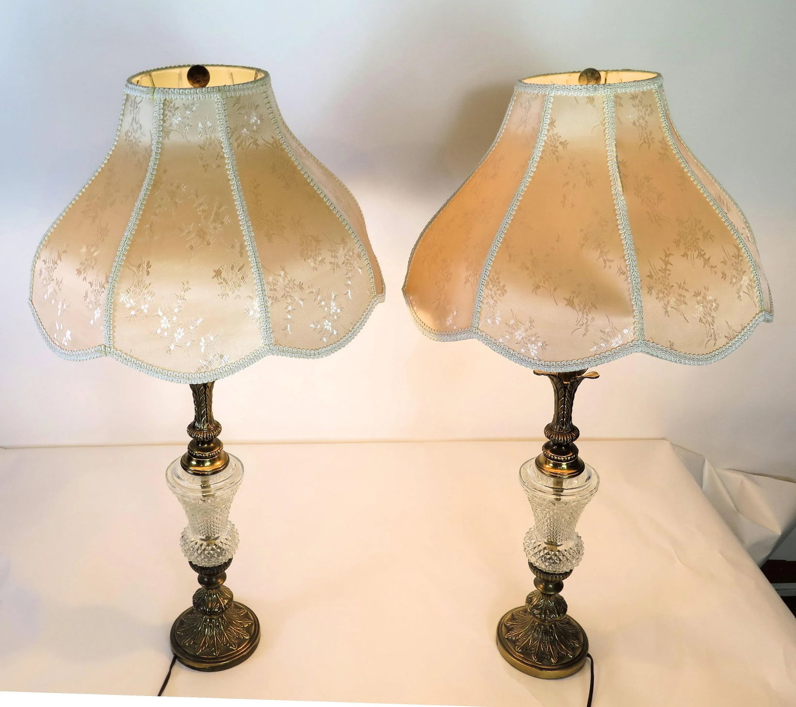 1950s Hollywood Regency Cut Glass and Brass Lamps - A Pair - 6
