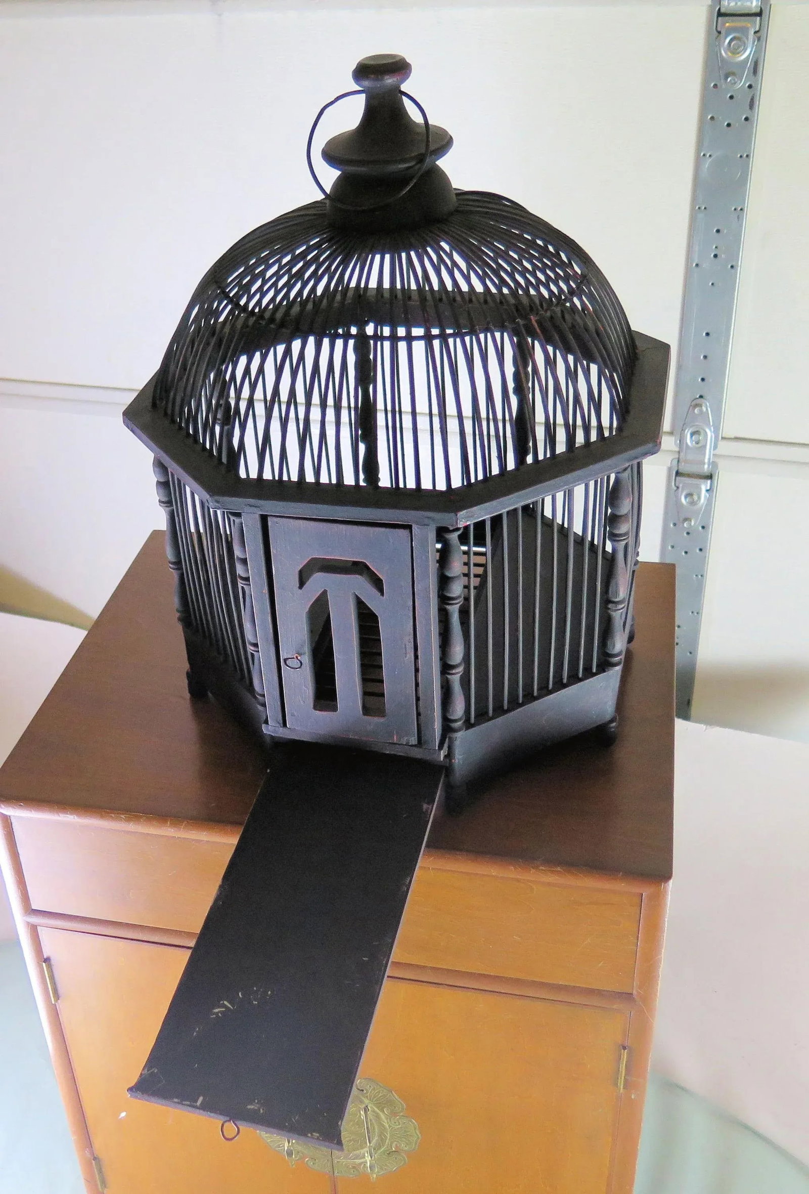 Vintage 1960s French Wood and Wicker Birdcage - 3