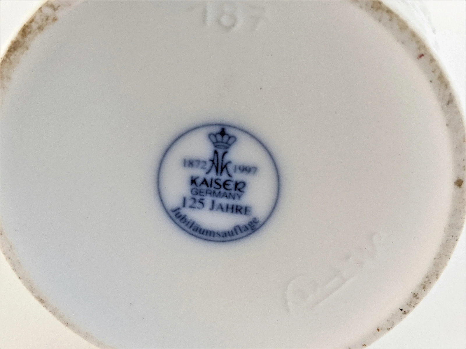 A. K. Kaiser White Bisque Porcelain Fossil Vase West Germany - 11