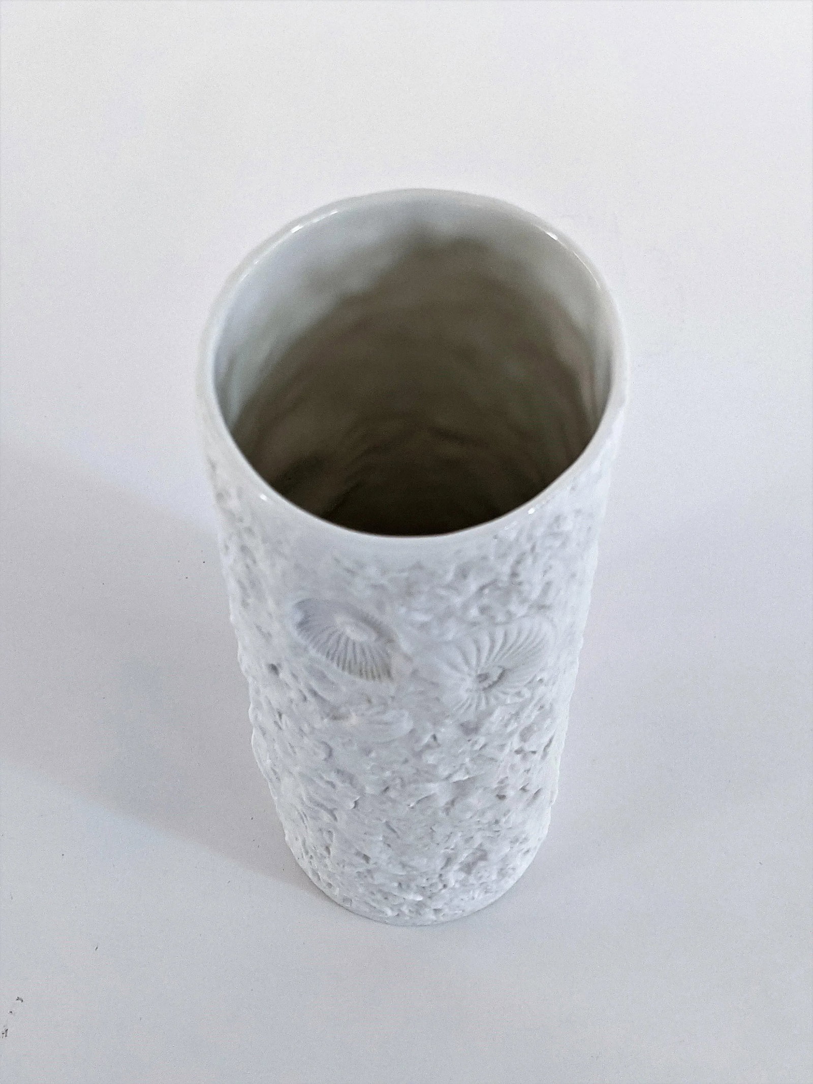 A. K. Kaiser White Bisque Porcelain Fossil Vase West Germany - 8