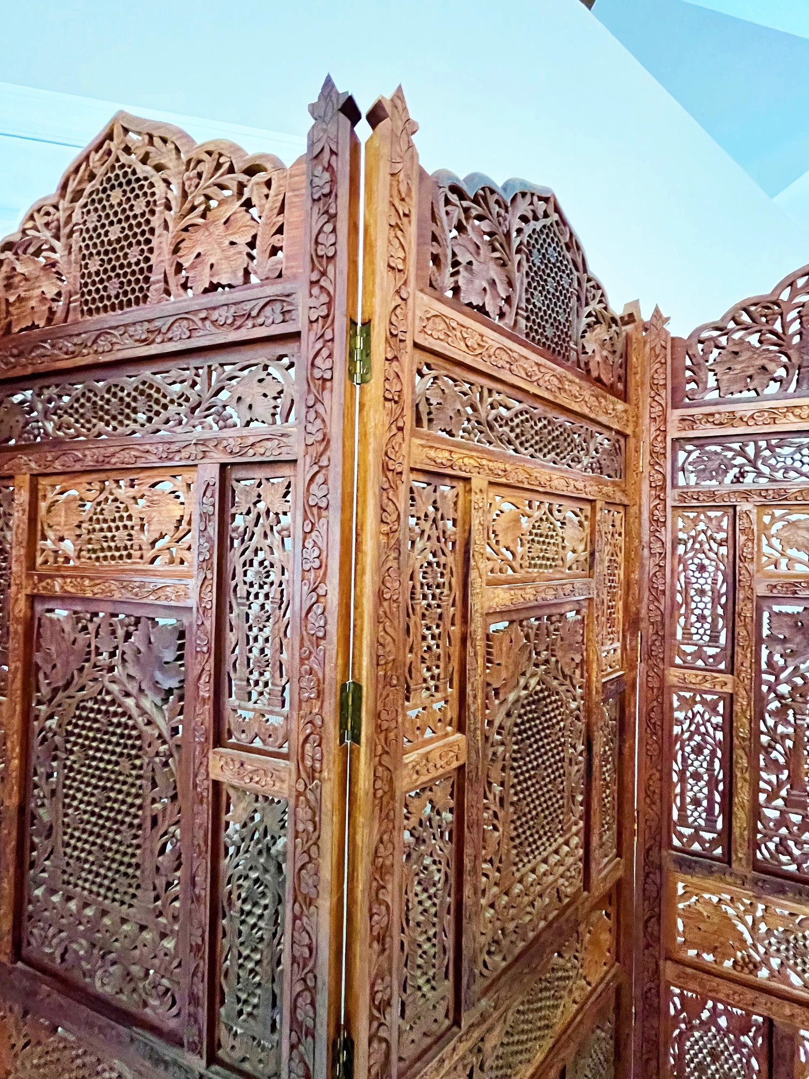 Mid 20th Century Moroccan Style Pierced Fruitwood 4-Panel Floor Screen - 10