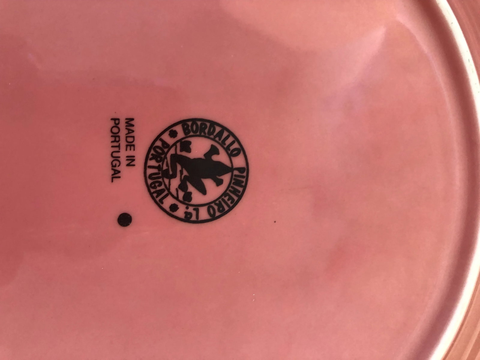 1970s Bordallo Pinheiro Pink Cabbage Plates Set of 6 - 8