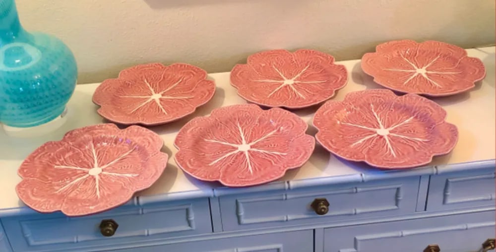1970s Bordallo Pinheiro Pink Cabbage Plates Set of 6 - 9