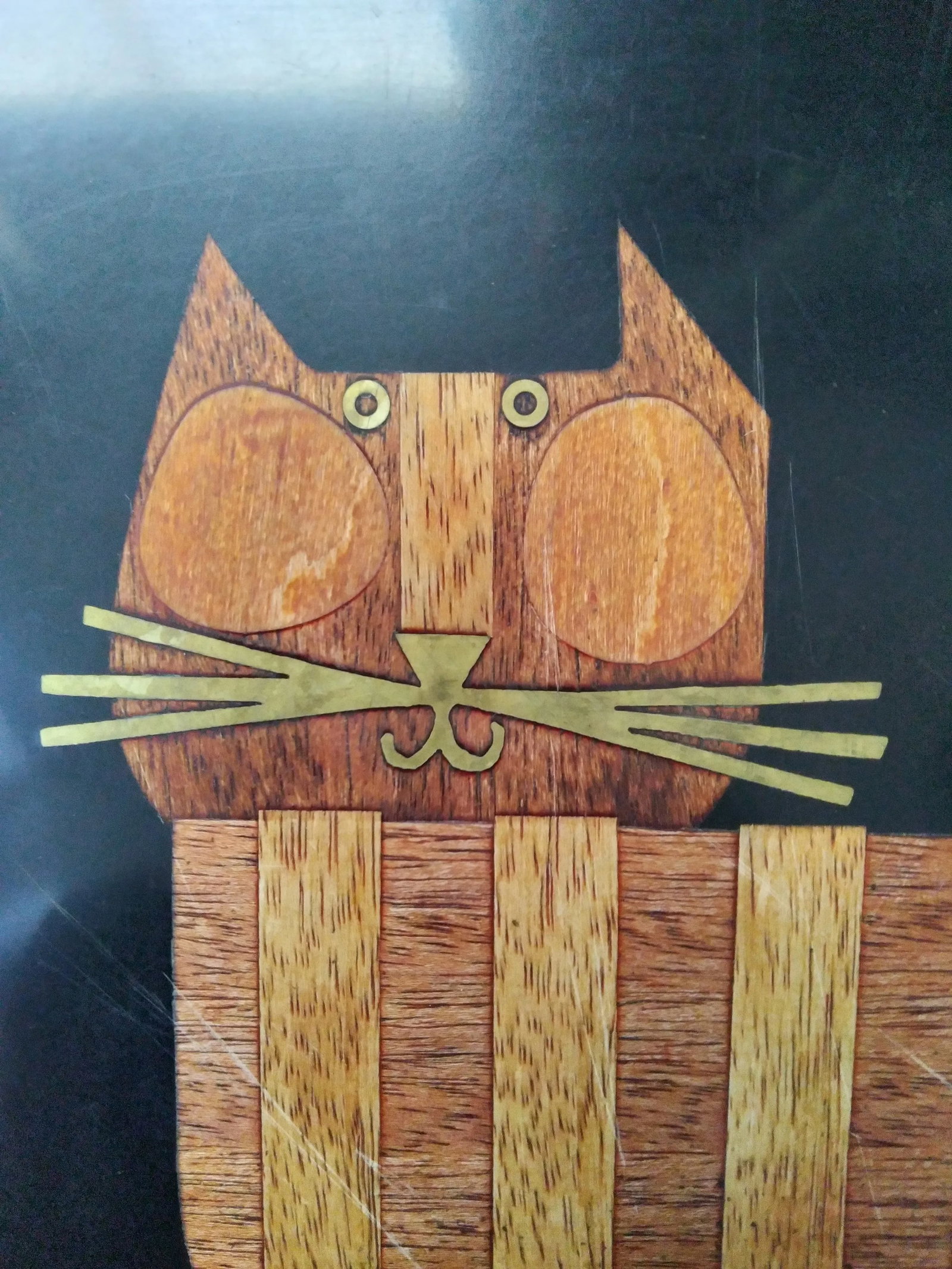 1960s Couroc Wood and Brass Inlay Cat Serving Tray - 3