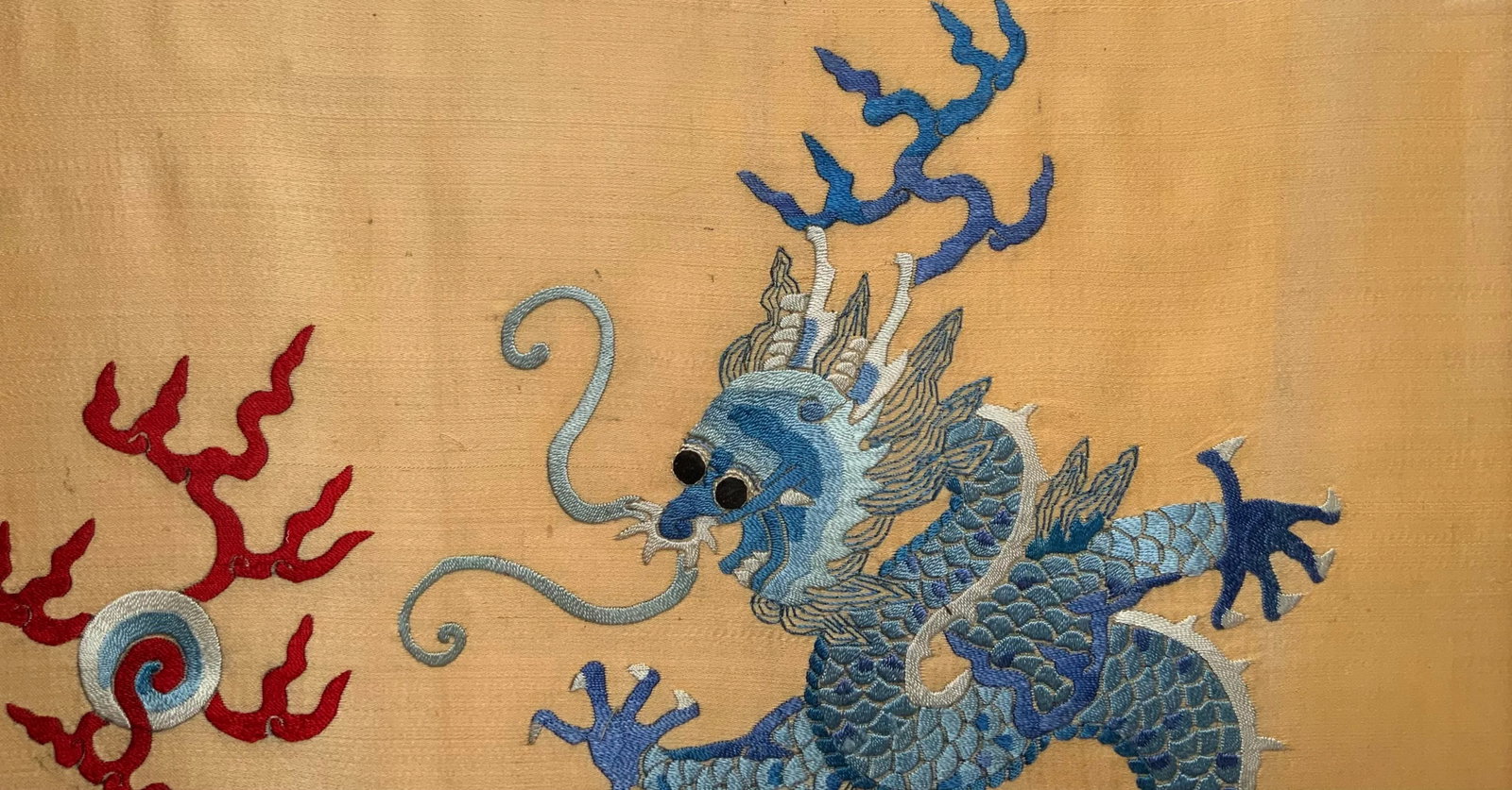 Antique Chinese Framed Embroidery of a Dragon - 7