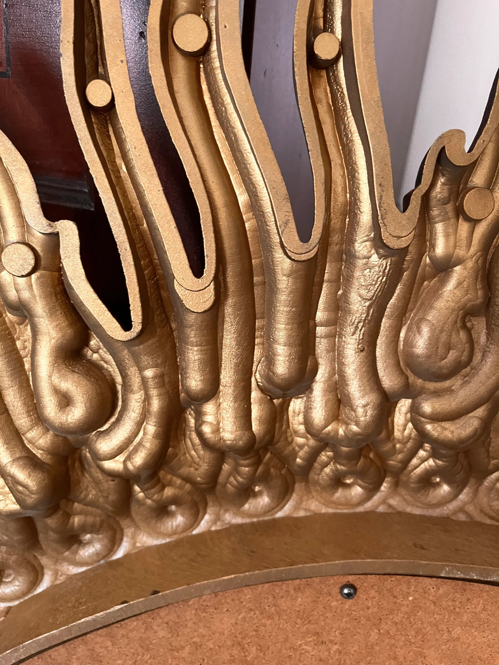 Vintage 1980s Sunburst Gilded Mirror - 8