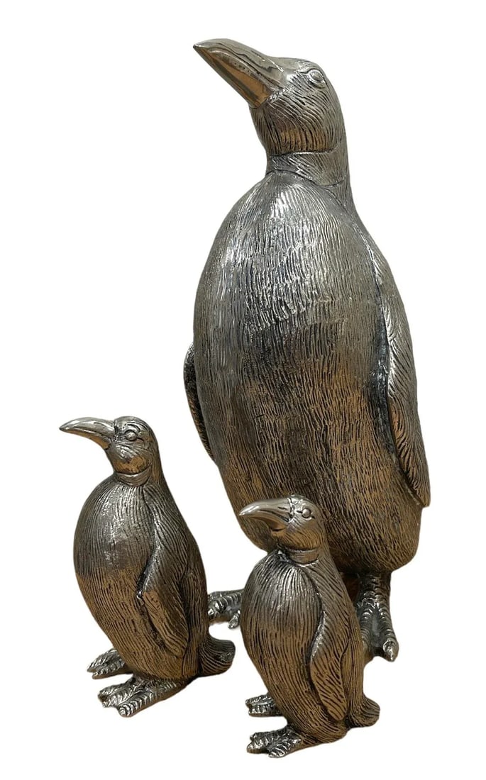 Vintage Gucci Silver Penguin Salt and Pepper Shakers and Sculpture - 2