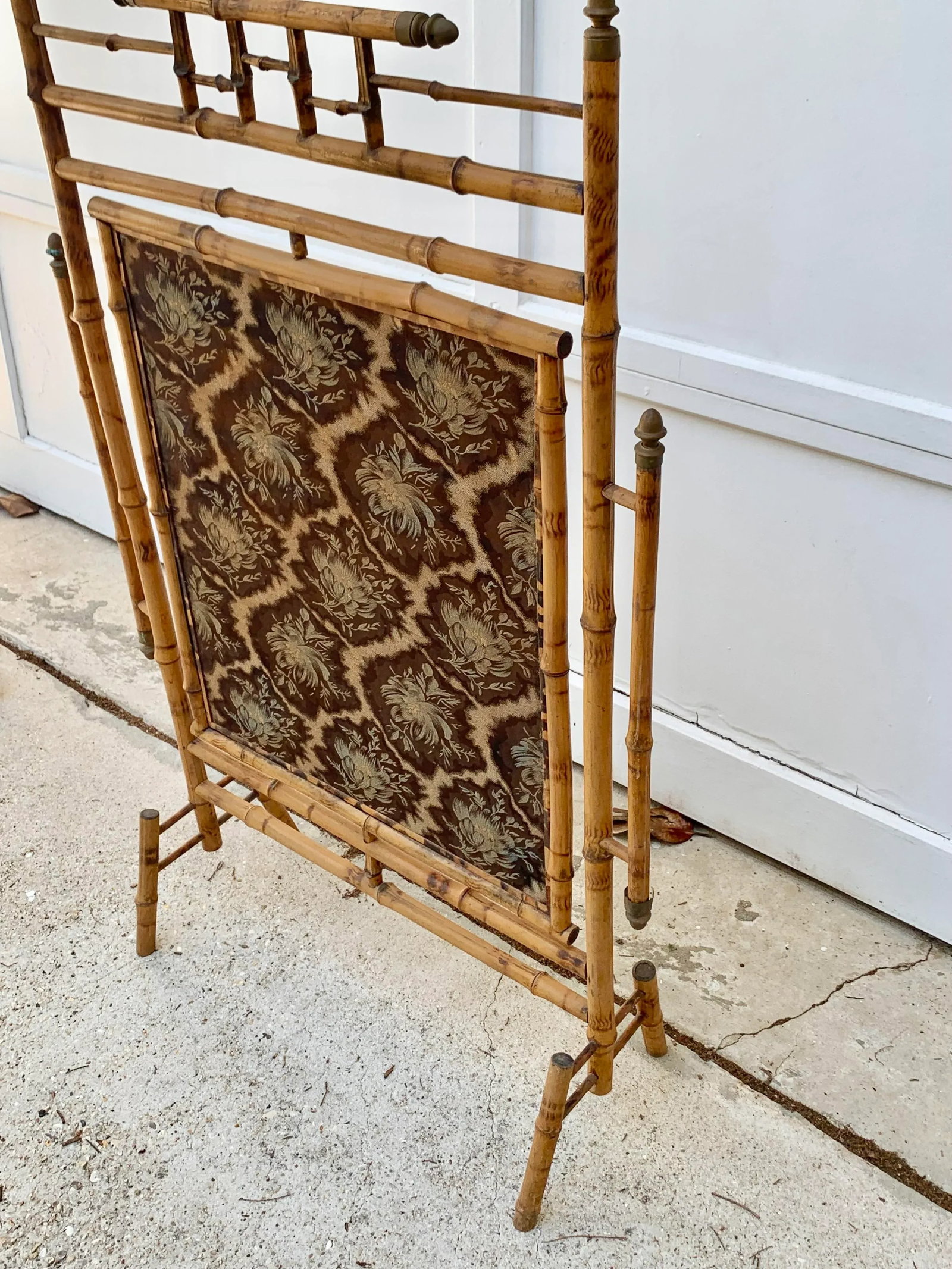 Antique Tortoise Bamboo Revolving Fireplace Screen - 2