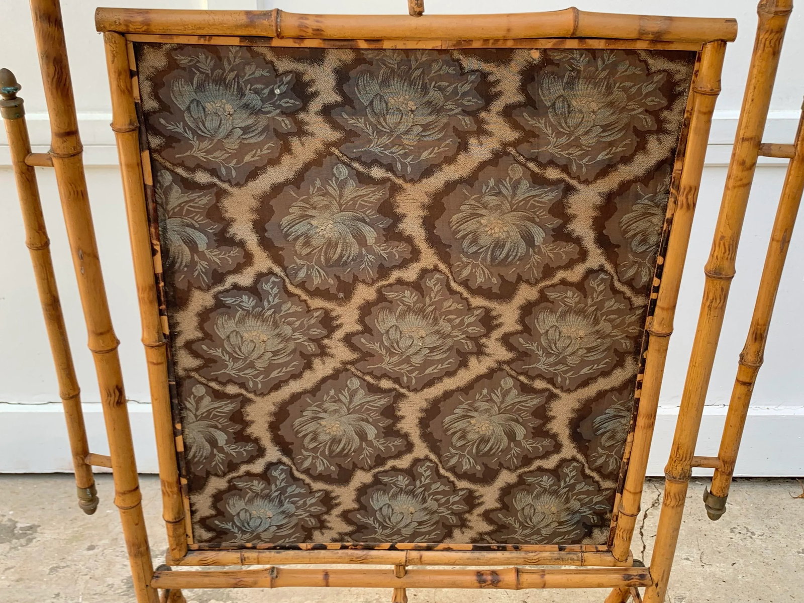 Antique Tortoise Bamboo Revolving Fireplace Screen - 3