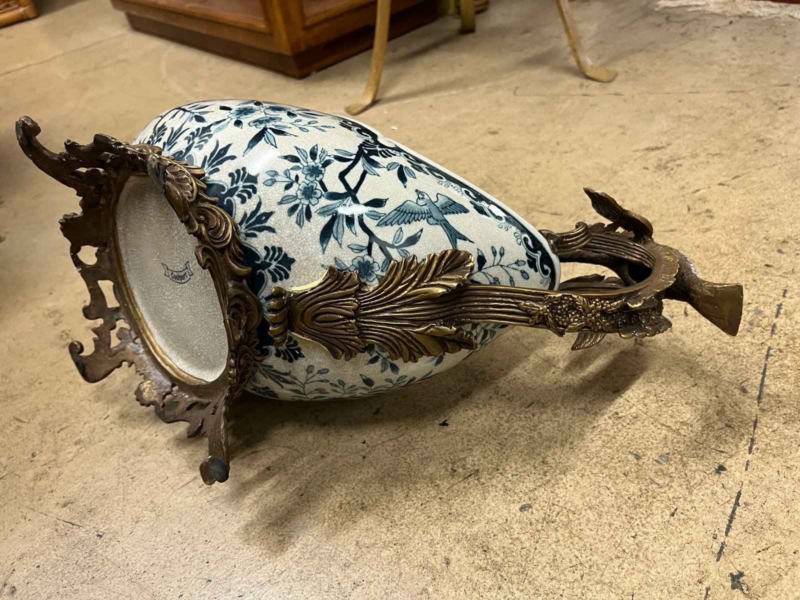 Antique Large Footed Cachepot With Dragons by Coalport - 6