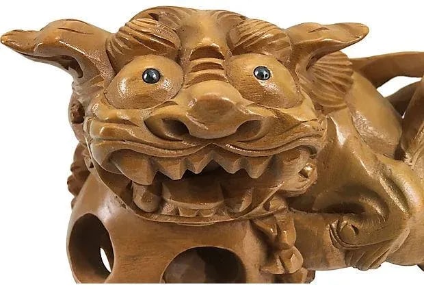 Vintage Japanese Hand Carved Guardian Foo Dogs - A Pair - 6