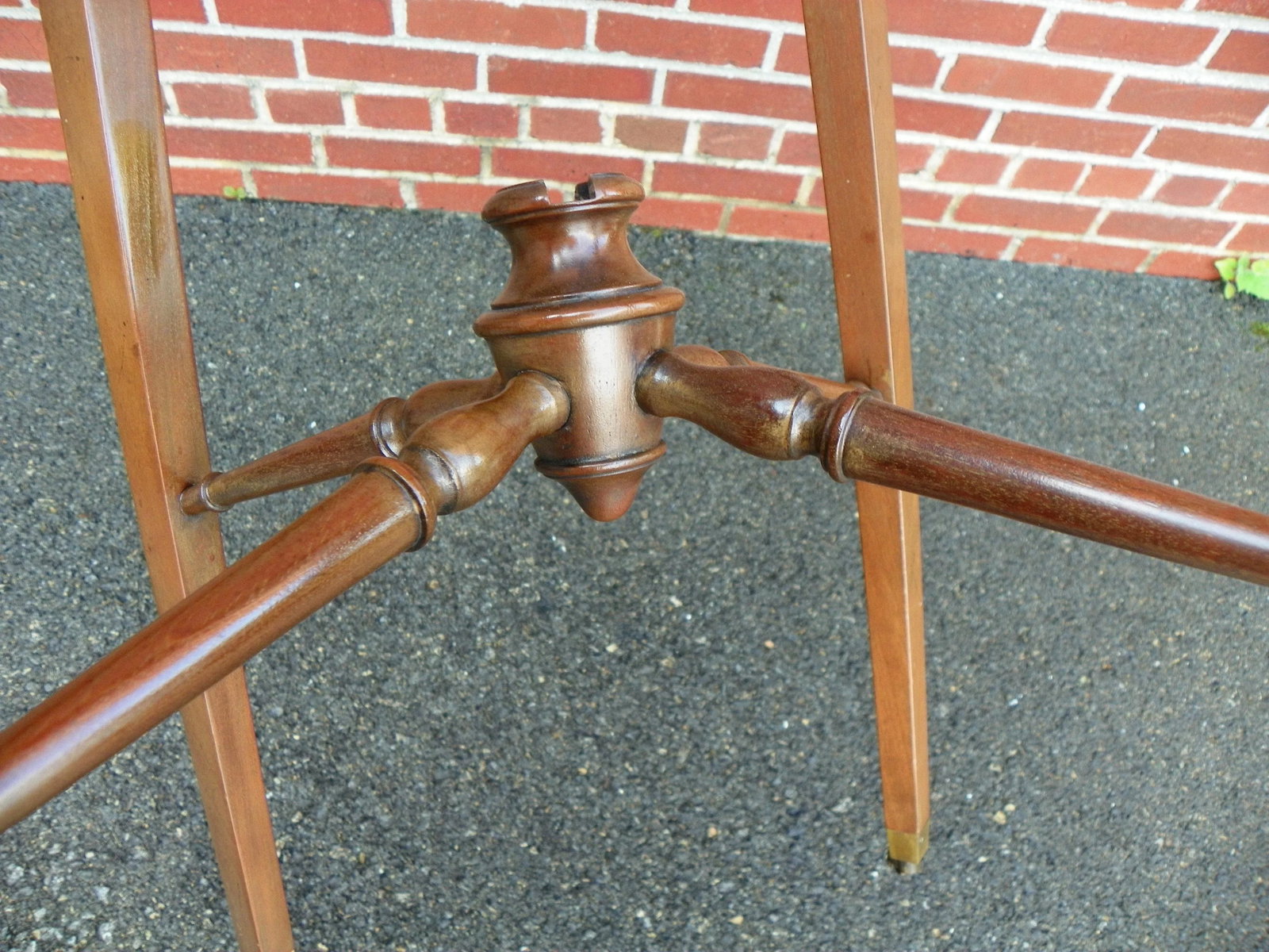 Mid 20th Century Kittinger Illuminated Reploge World Globe on Mahogany Stand - 6