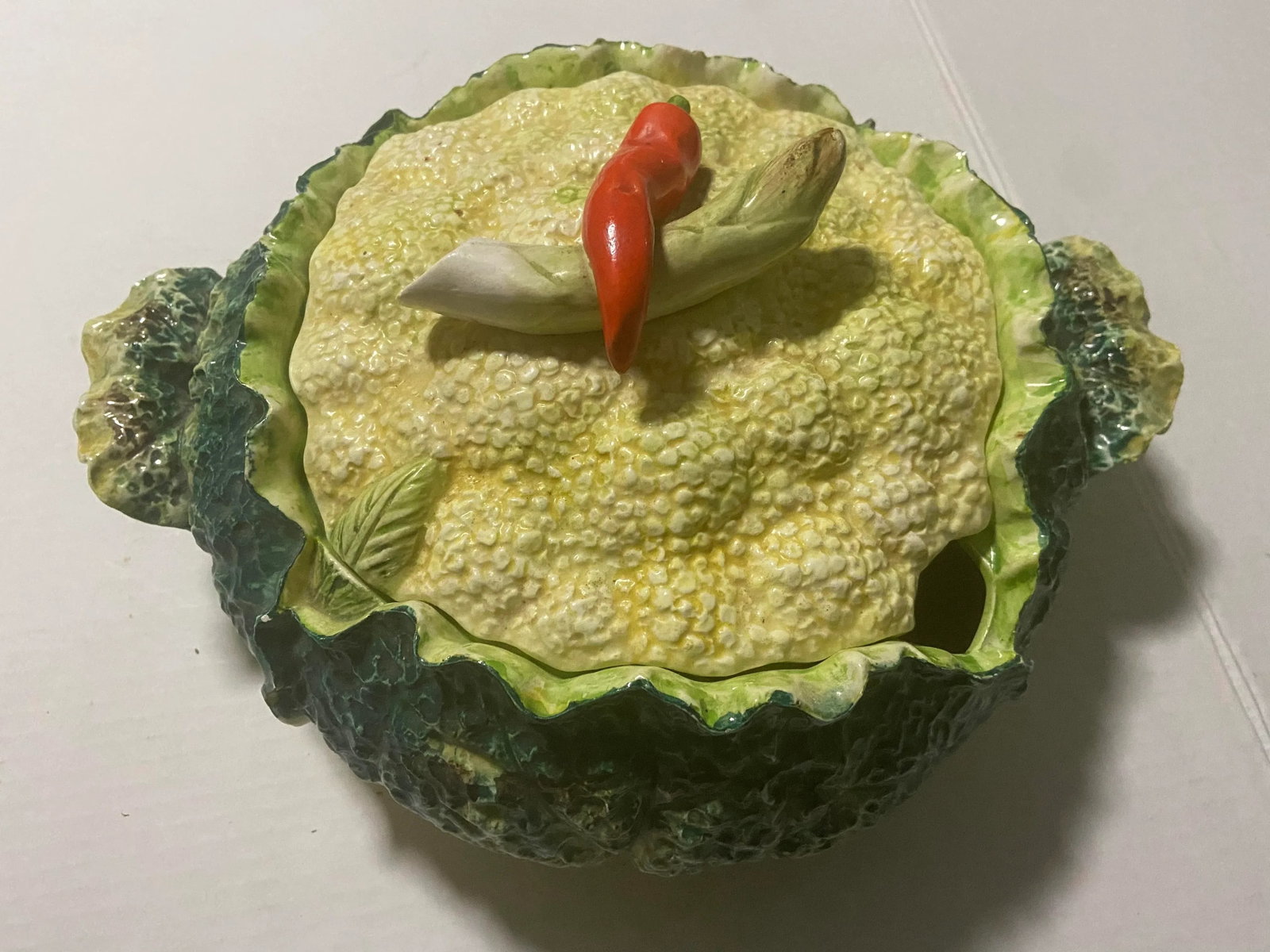 Vintage Bordallo Pinheiro Style Cabbage Leaf Majolica Soup Tureen - 11