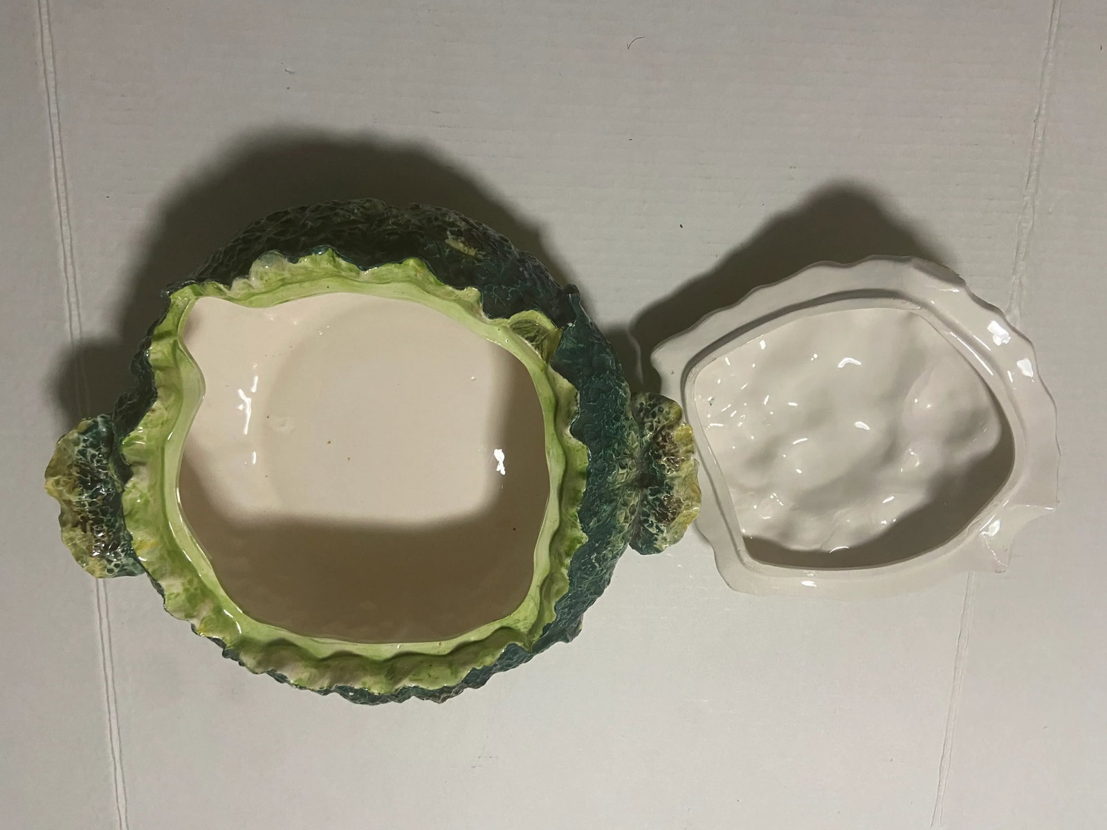Vintage Bordallo Pinheiro Style Cabbage Leaf Majolica Soup Tureen - 9