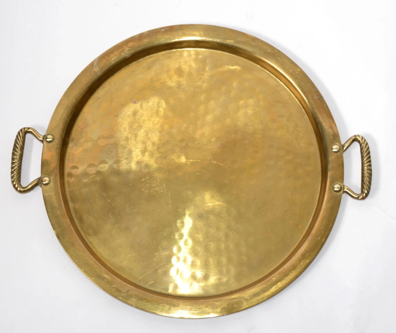 Early 20th Century Arts and Crafts Round Hammered Brass Serving Tray - 13