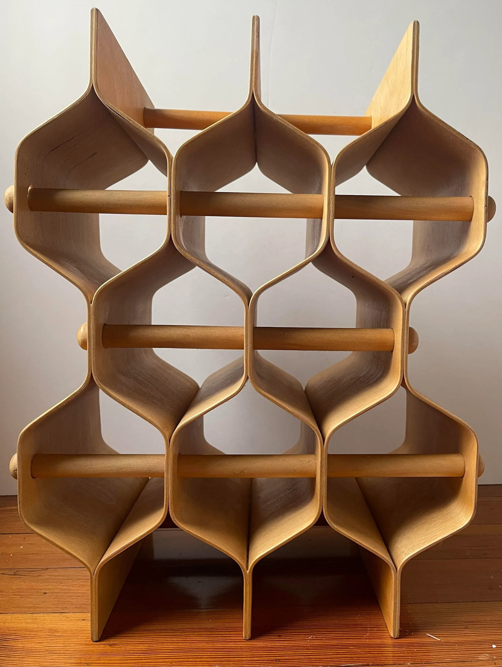 1960s Sculptural Bent Plywood Wine Rack Designed by Torsten Johansson Ab Formtra Sweden - 4