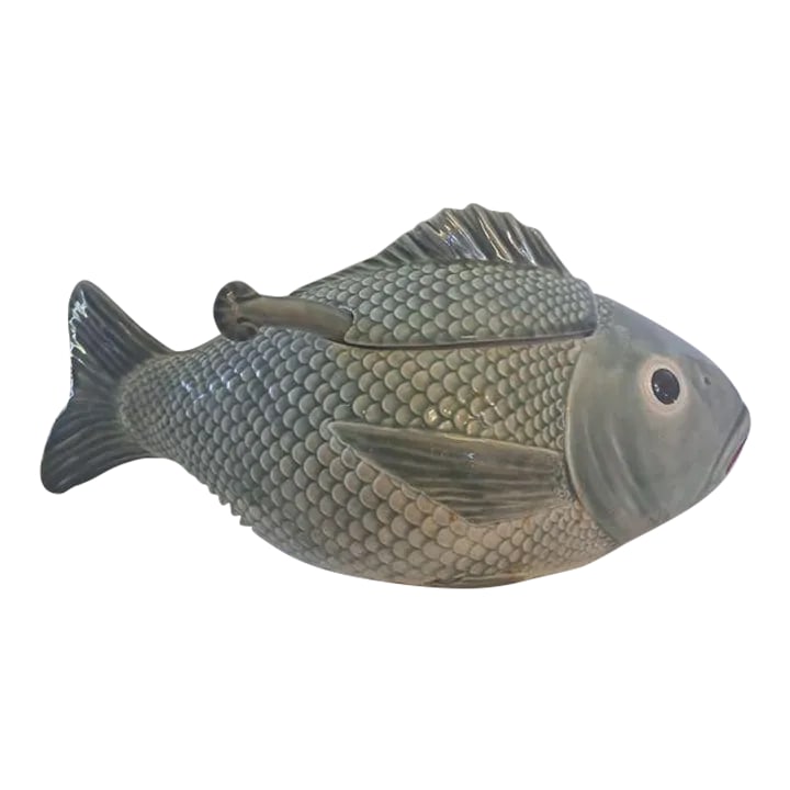 Majolica Fish Soup Tureen With Matching Ladel: What a splendid serving piece. Designed by Faiancas Belo. Lovely detailing, fun design and highly functioning! Playful yet classic sophisticated style indicative of Majolica standards. AND ... and