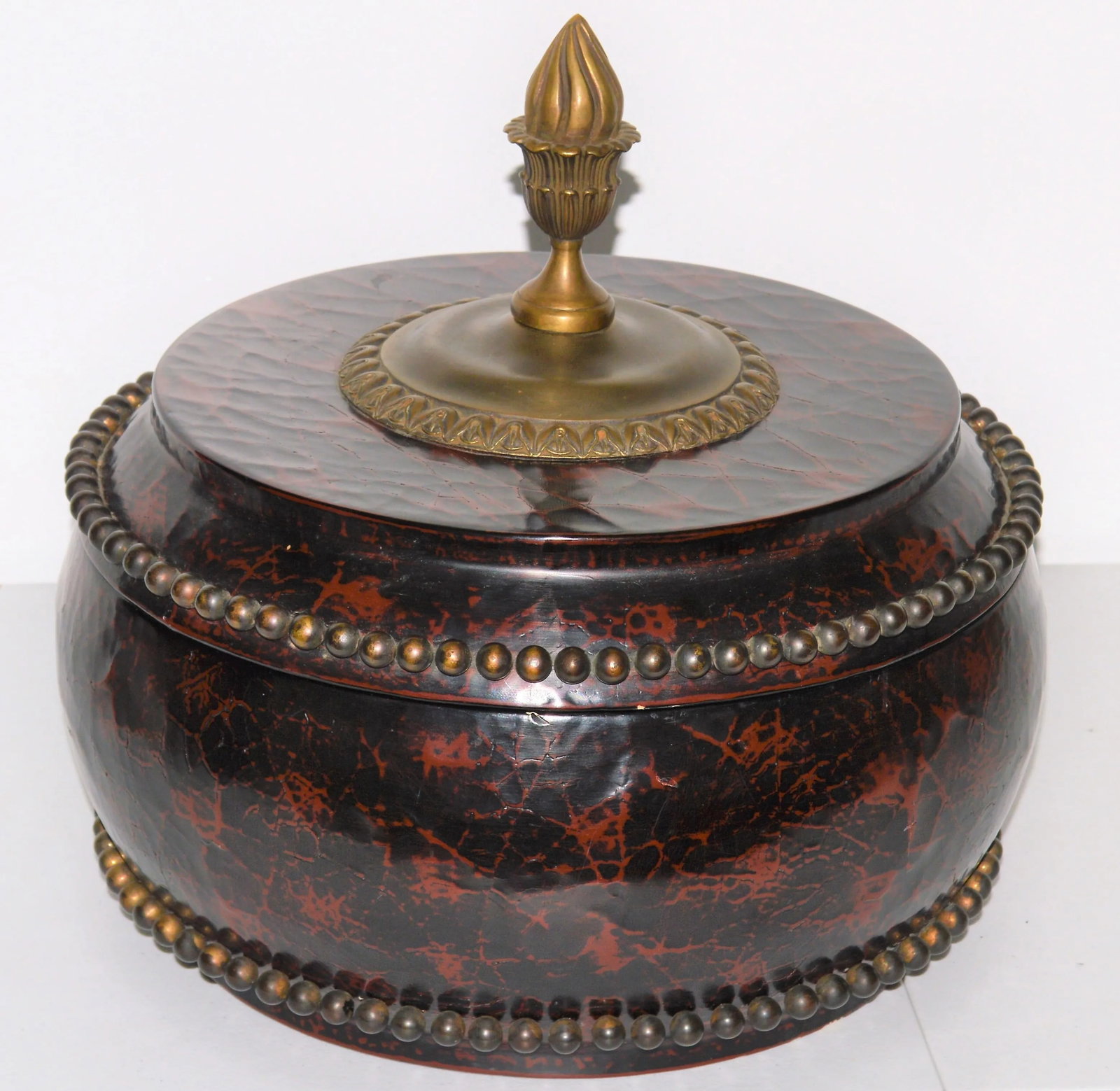 Maitland Smith Large Faux Crackled Cinnabar Bronze Studded Coromandel Round Stash Box - 7