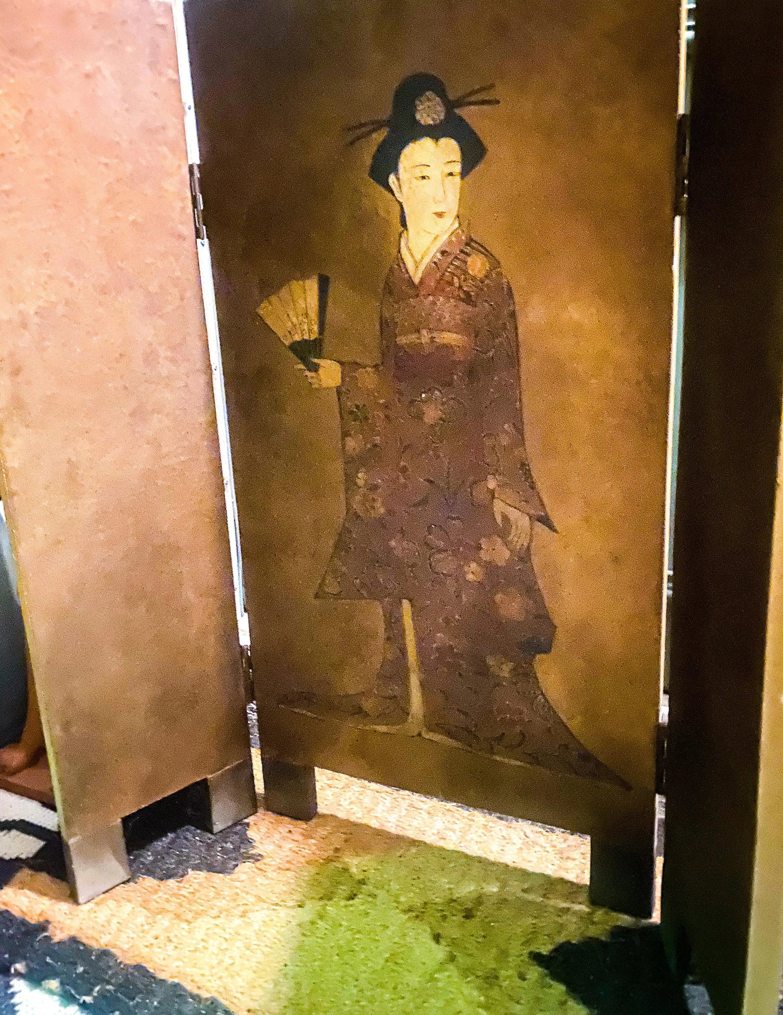 Vintage Hand-Painted Wooden Asian Fireplace Hearth - 3