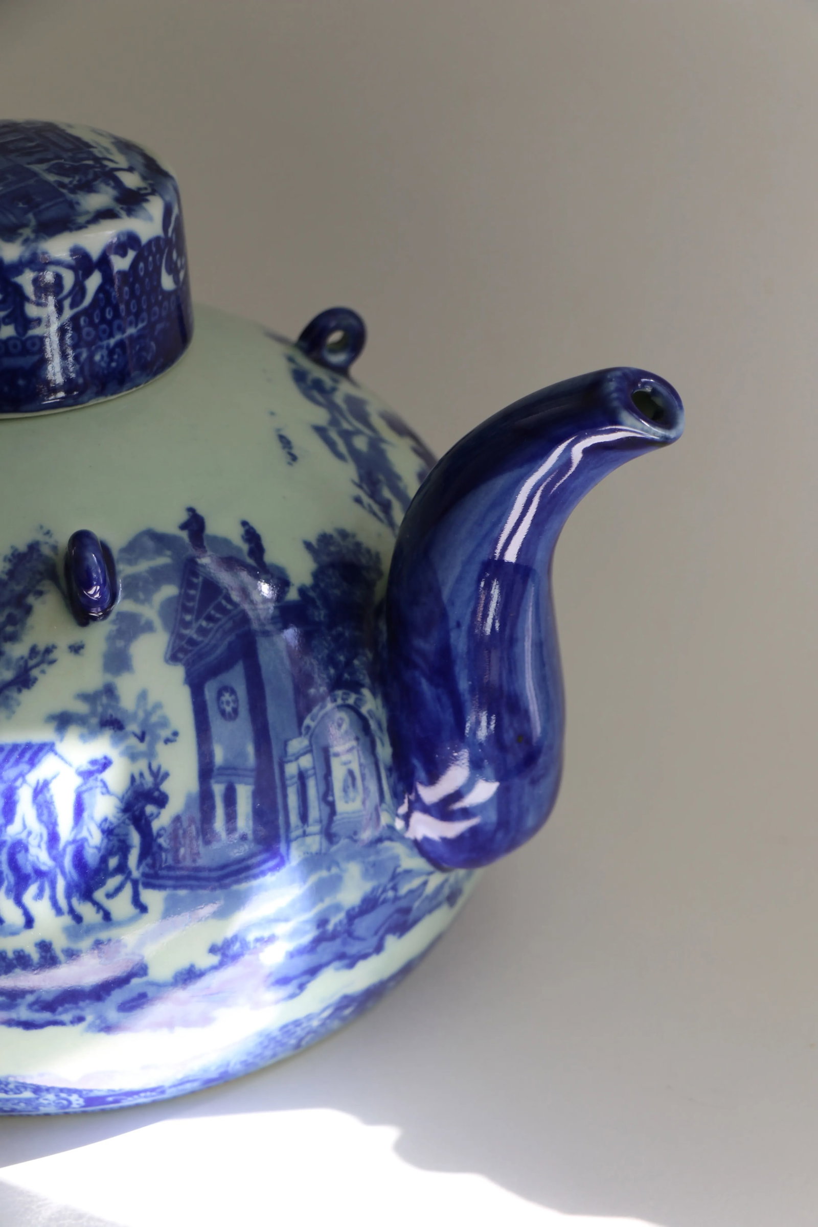 Late 20th Century Blue and White Victoria Wear Teapot - 4
